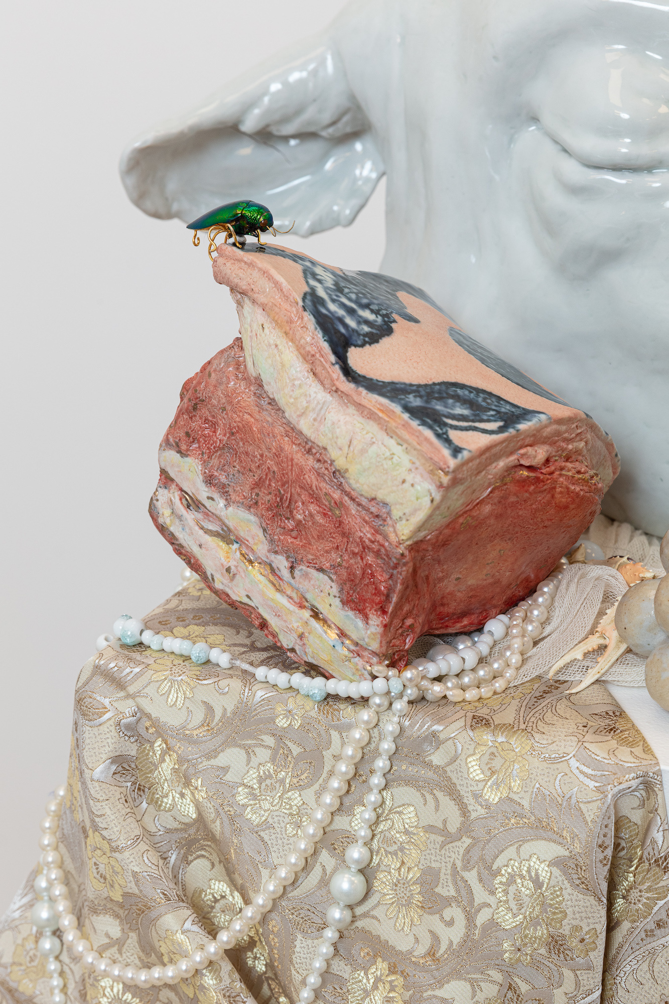 Lin Wang, Still life, 2024, Porcelain, stoneware, gold, textile, mixed media, variable measurements (detail)