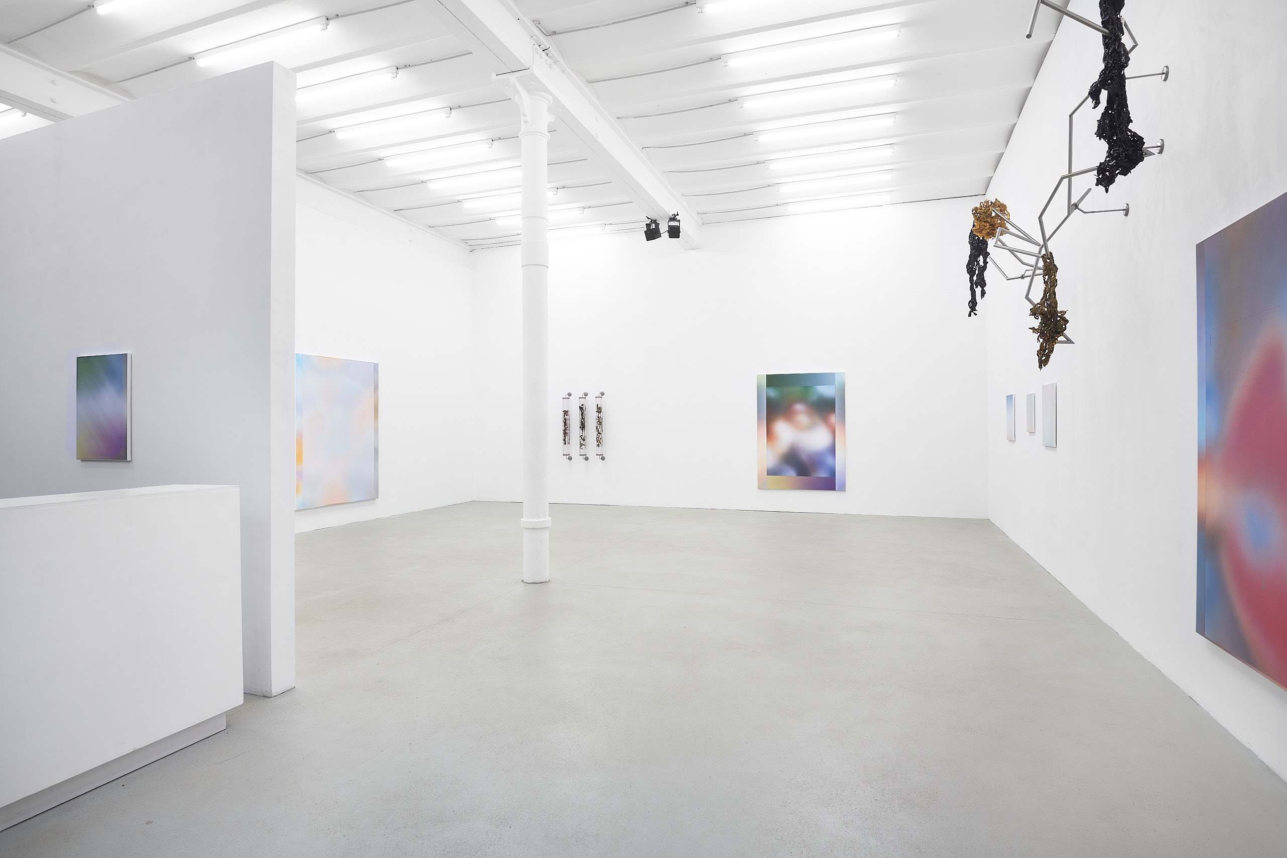 Benedikt Leonhardt, Alexander Klaubert: A while to move. Installationview: ASPN 2024. Photo: Stefan Fischer.