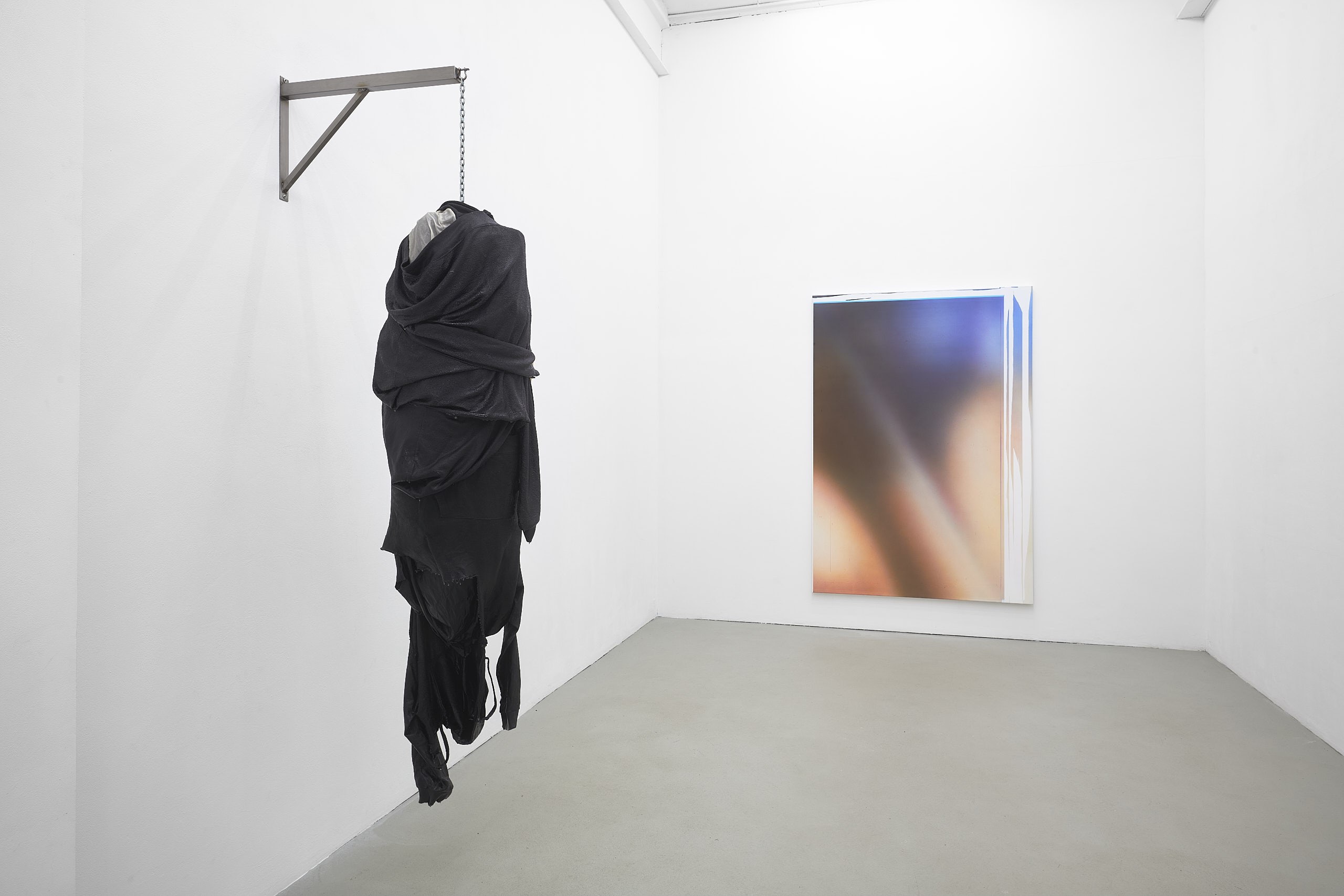 Benedikt Leonhardt, Alexander Klaubert: A while to move. Installationview: ASPN 2024. Photo: Stefan Fischer.
