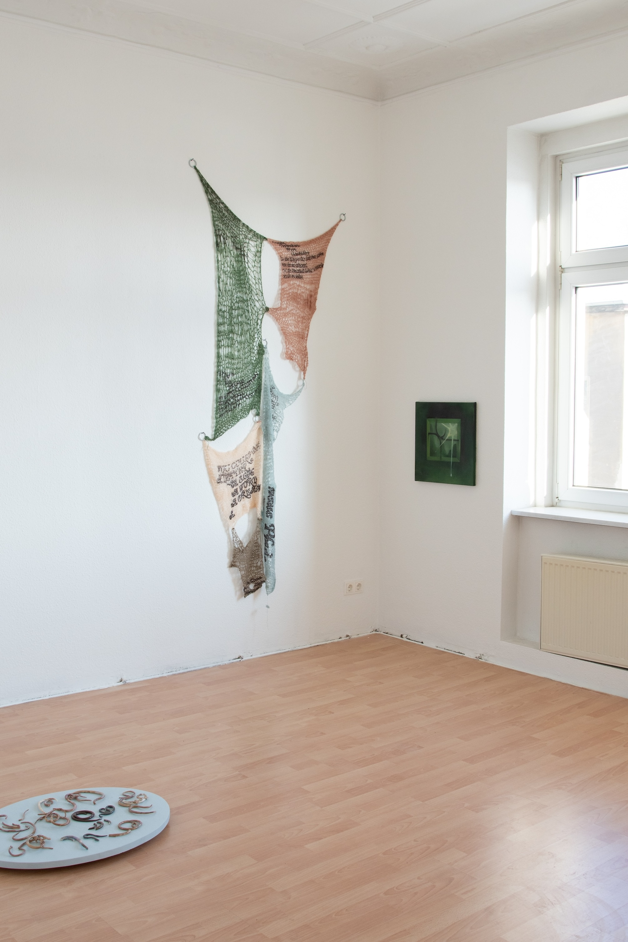 In Other Words, group show, 2023, DOTS, Leipzig, exhibition view, Courtesy the artists and DOTS, Photo Josephine Jatzlau 