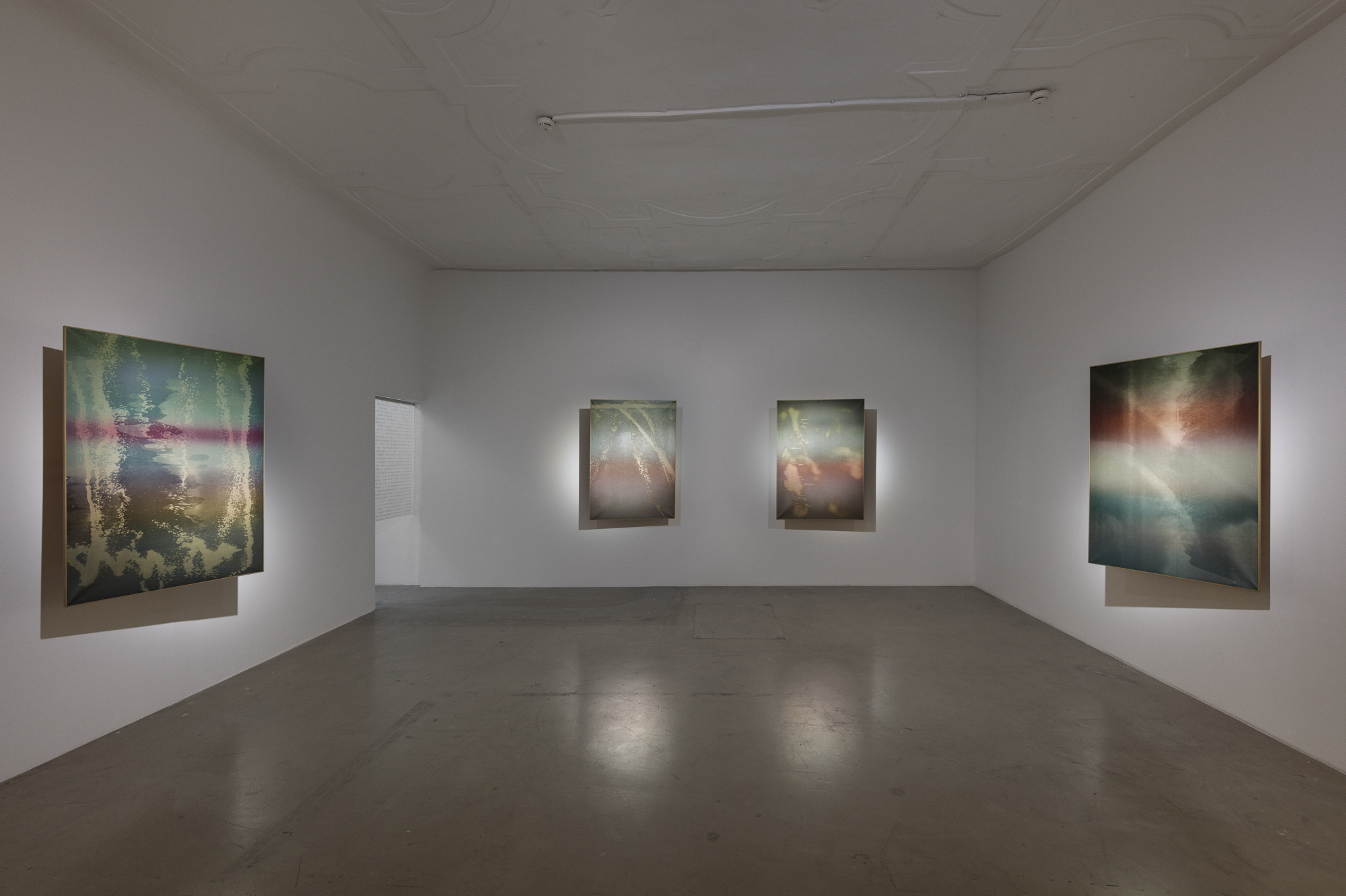 Ezio Gribaudo, The Weight of the Concrete, in a scenography by Davide Stucchi at Grazer Kunstverein, 2023. Courtesy: the Archivio Gribaudo, Davide Stucchi and Grazer Kunstverein. Photo: kunst-dokumentation.com