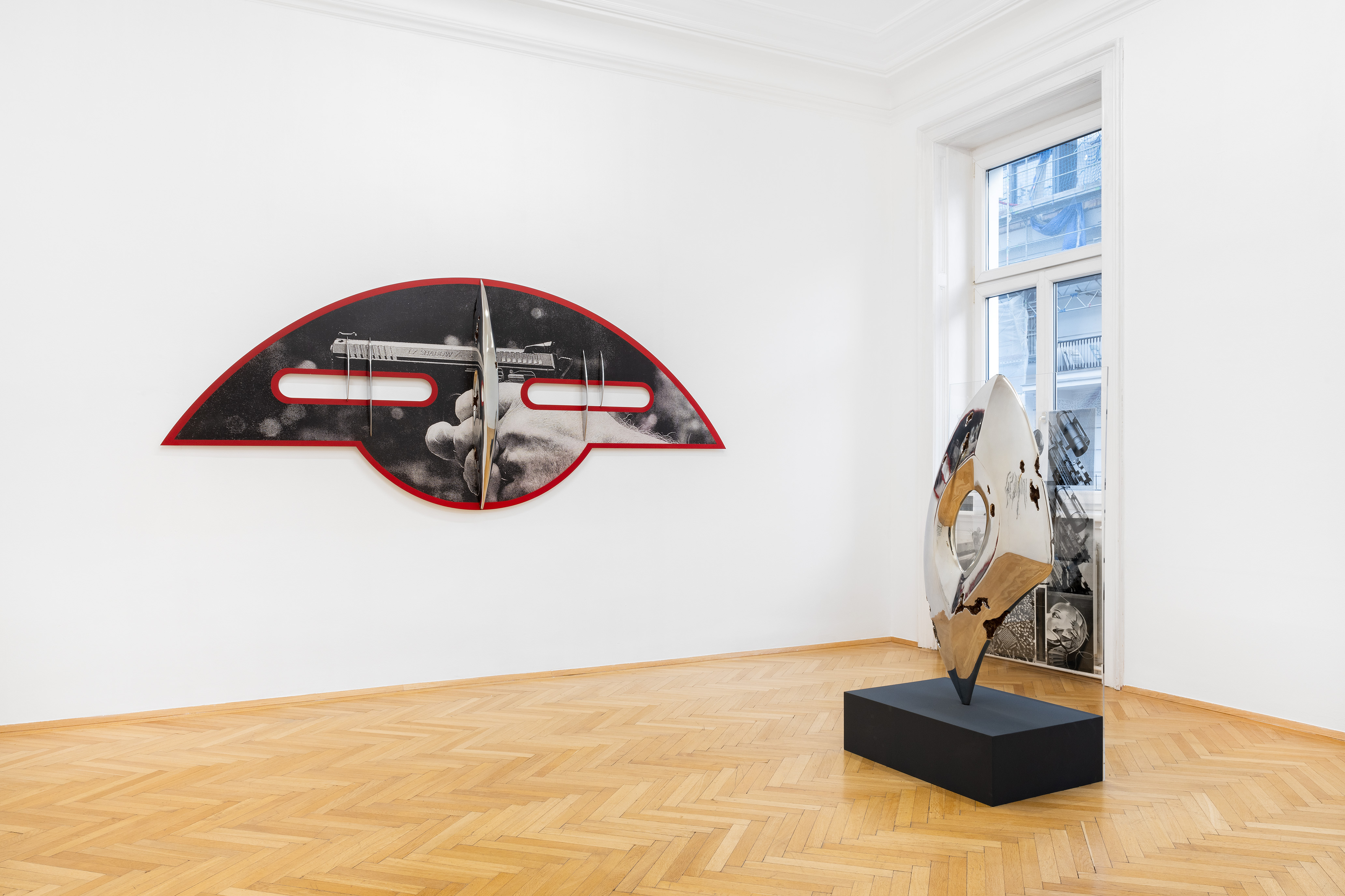 „Grit“ at Zeller van Almsick, Installation View, Alex Ito (both), 2024