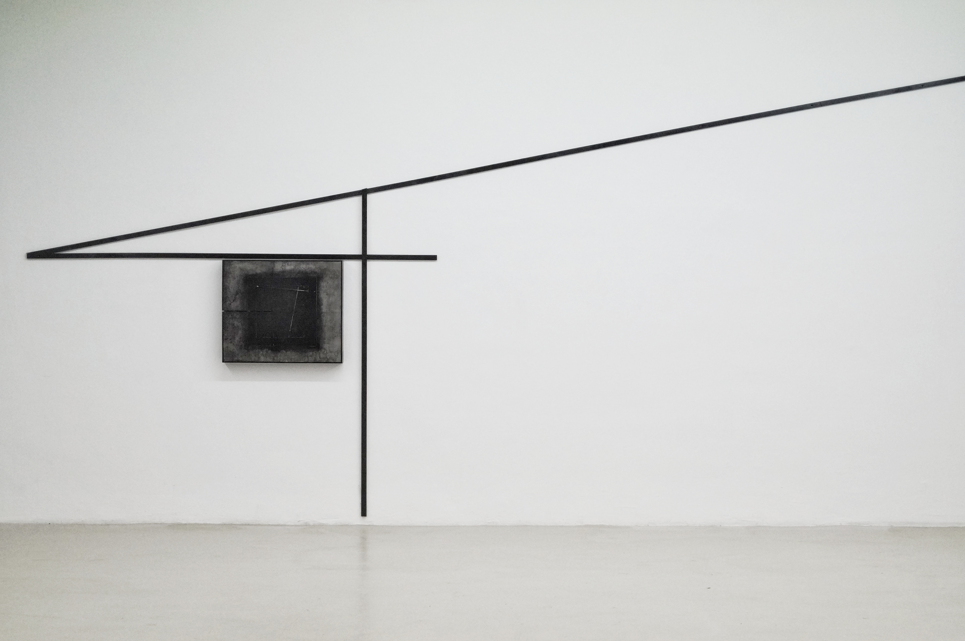 Sofiia Yesakova, "Cargo-200. Experimental projections on the surfaces", 2024