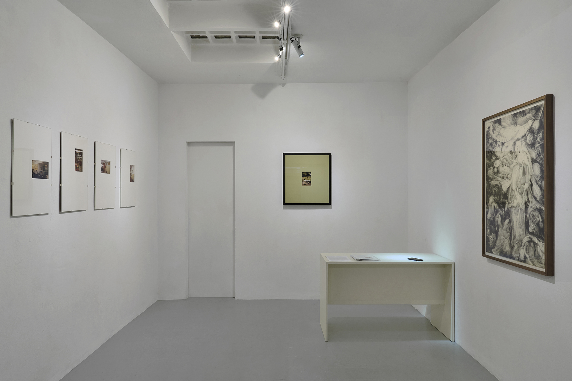 Andrea Magnani, Trapezio Gallery presenta Lo Sguardo Fuori, 2024, exhibition view at Gelateria Sogni di Ghiaccio. Photo: Andrea Piffari.