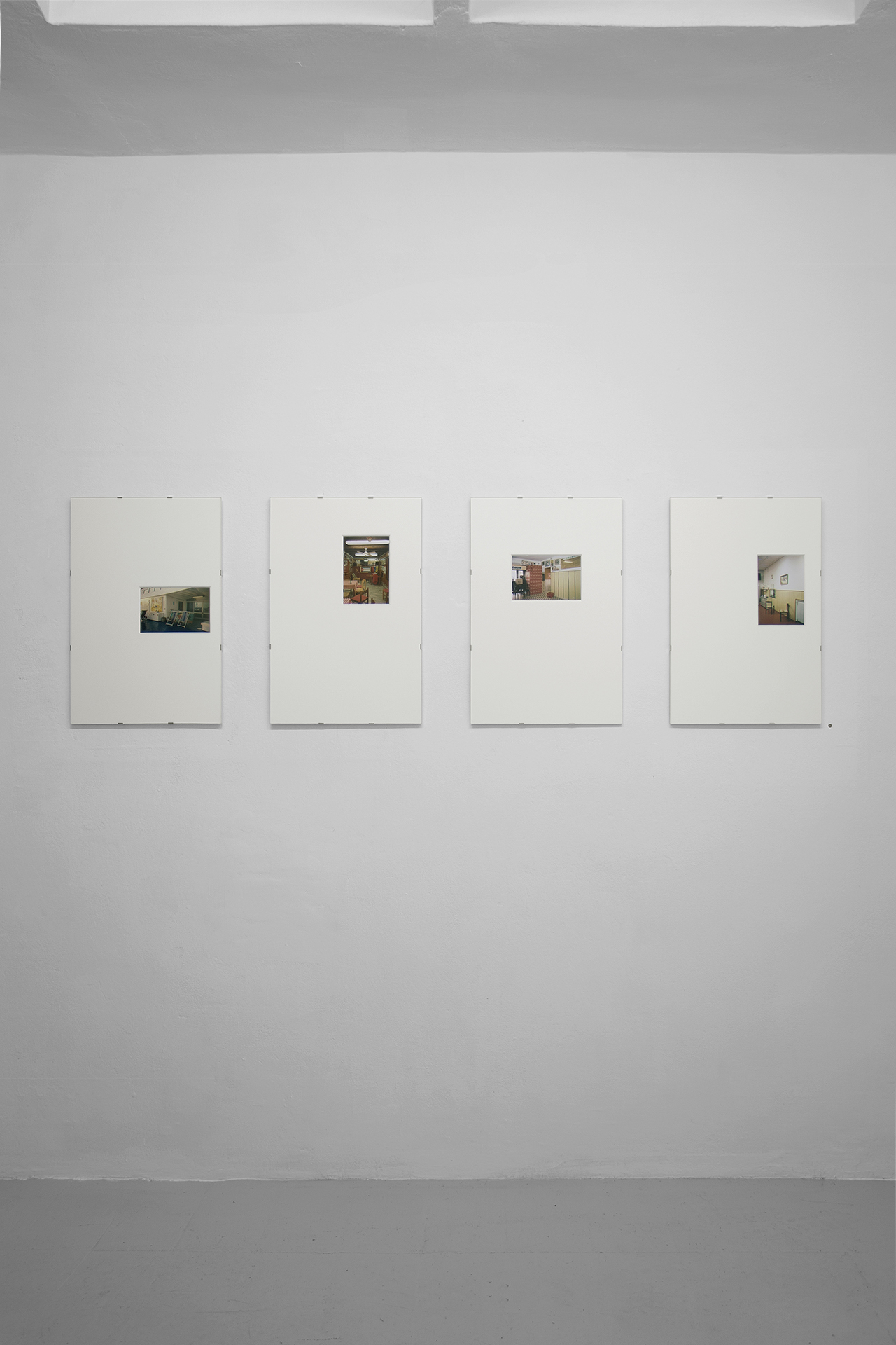 Andrea Magnani, Trapezio Gallery presenta Lo Sguardo Fuori, 2024, exhibition view at Gelateria Sogni di Ghiaccio.	