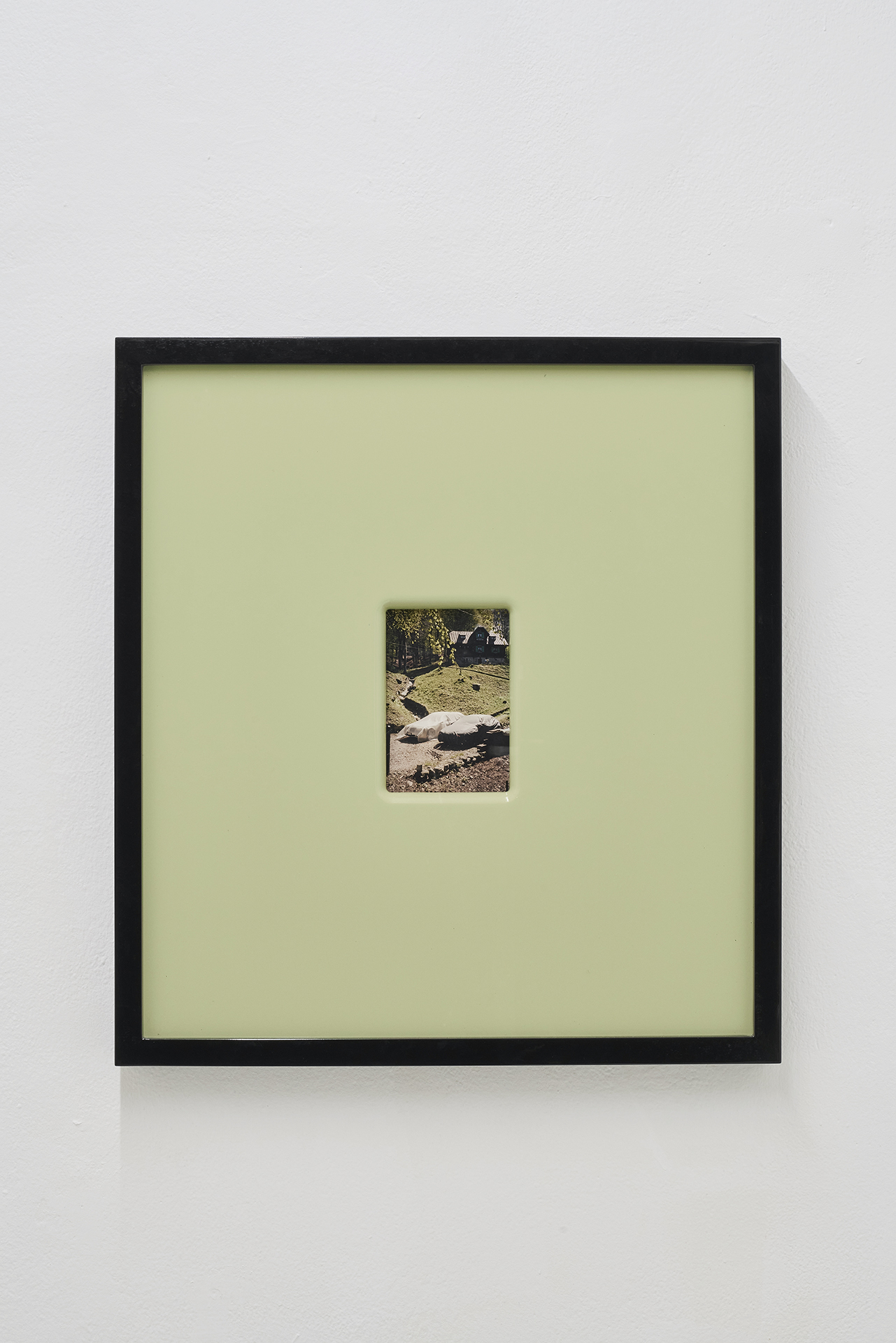Andrea Magnani, Letizia Distante, Quattro automobili non inquadrate, 1993, 2024. Chromogenic print, artist frame. 11,4 x 17 cm (photo), 66,5 x 61 x 5,5 cm (frame). Photo: Andrea Piffari.