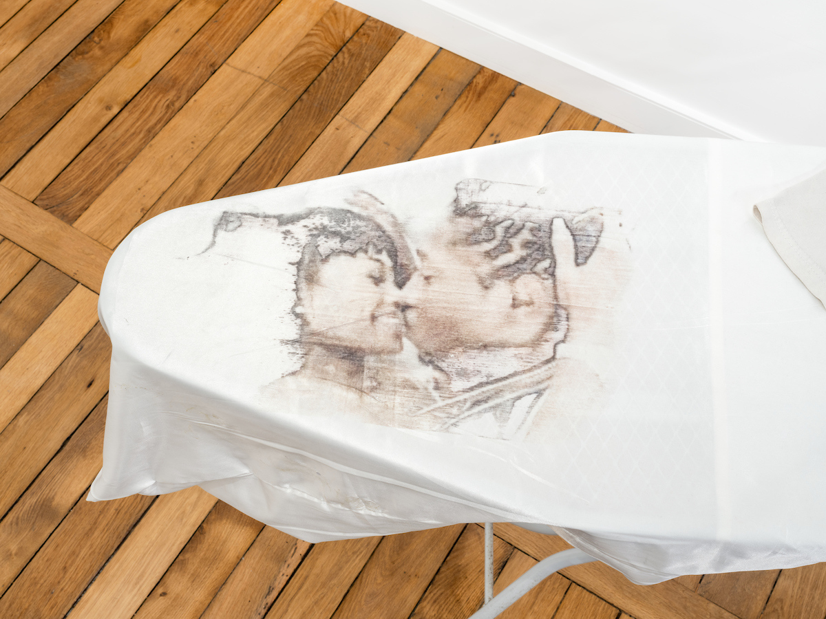 Ladji Diaby, Untitled, 2024, Mixed media, 92.5 × 130 × 36 cm (detail). Courtesy of the artist and Crèvecœur, Paris. Photo: Martin Argyroglo