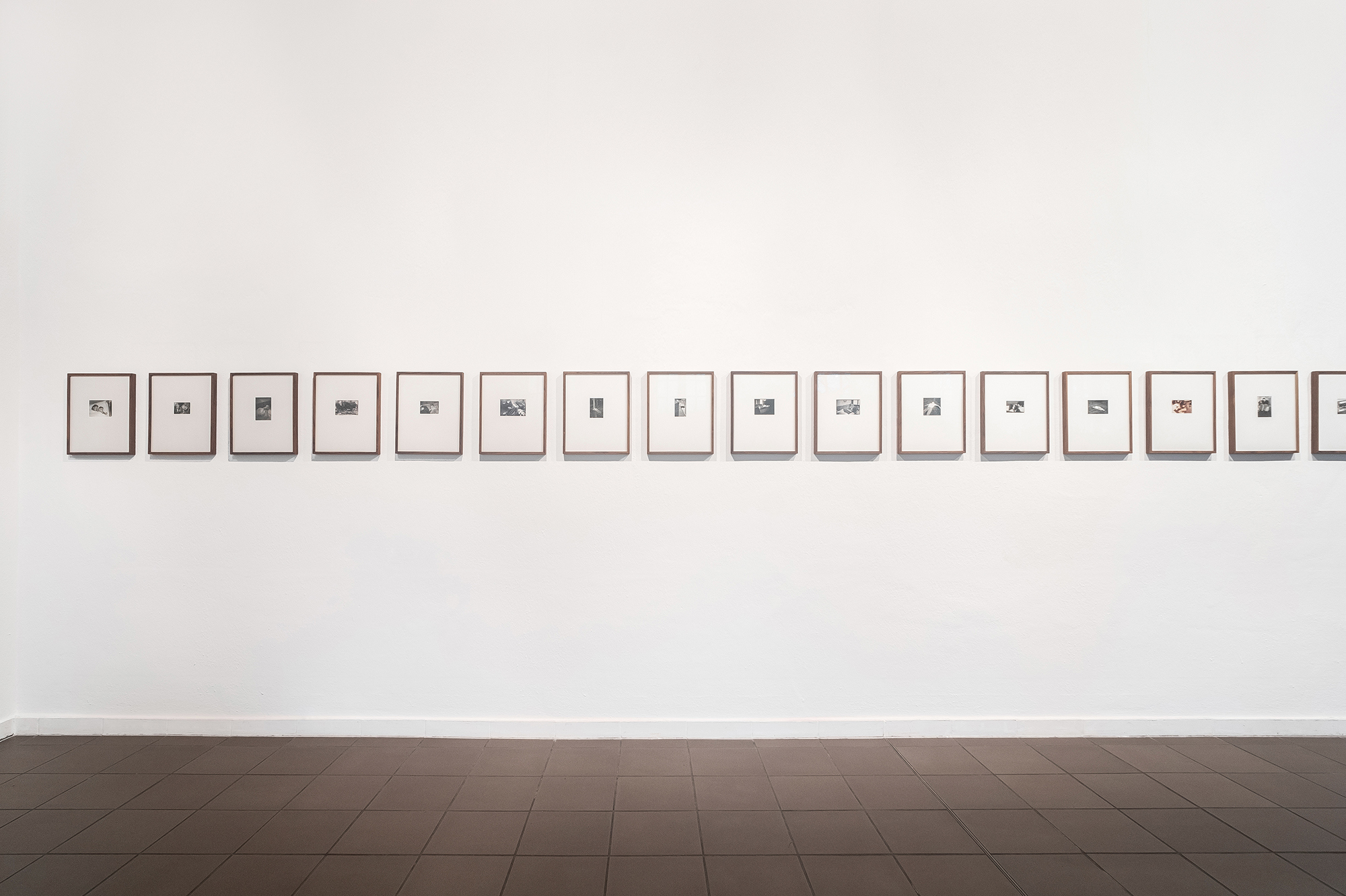 Jens Klein, Schlafende Deutsche, 30 vintage photographs, different sizes, framed, mounted 30 × 37 cm, 2016; photo: Mathias Völzke.