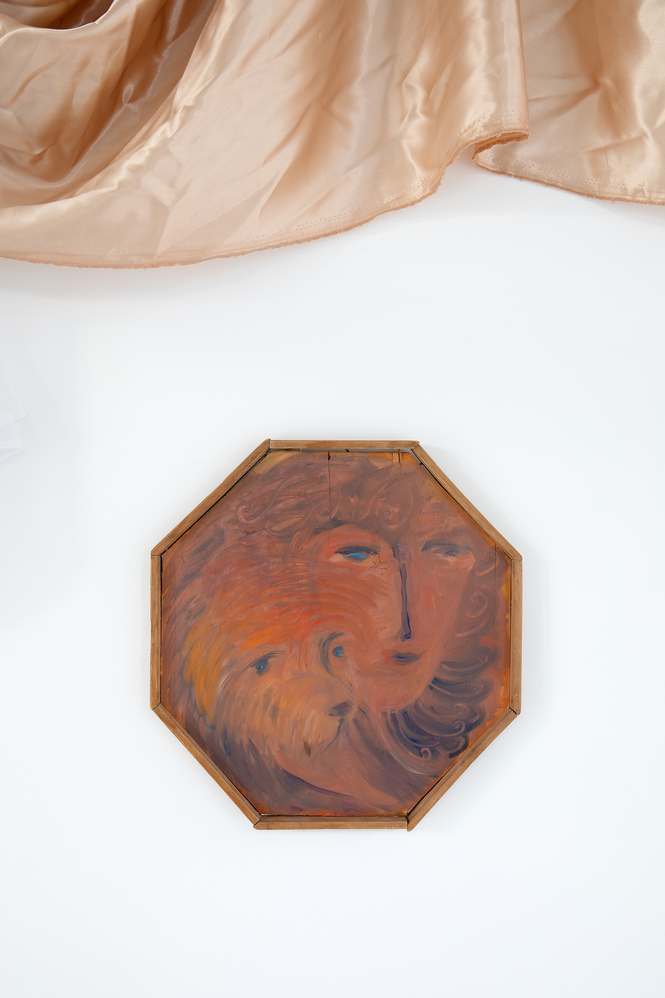 Jessy Razafimandimby, ‘Sous la Grande Niche Bienheureuse’, 2022. exhibition view ‘Unselfing’, Dortmunder Kunstverein, 2024, Photo: Jens Franke. Courtesy: the artist, Nicolas Golvan, sans titre gallery, Paris