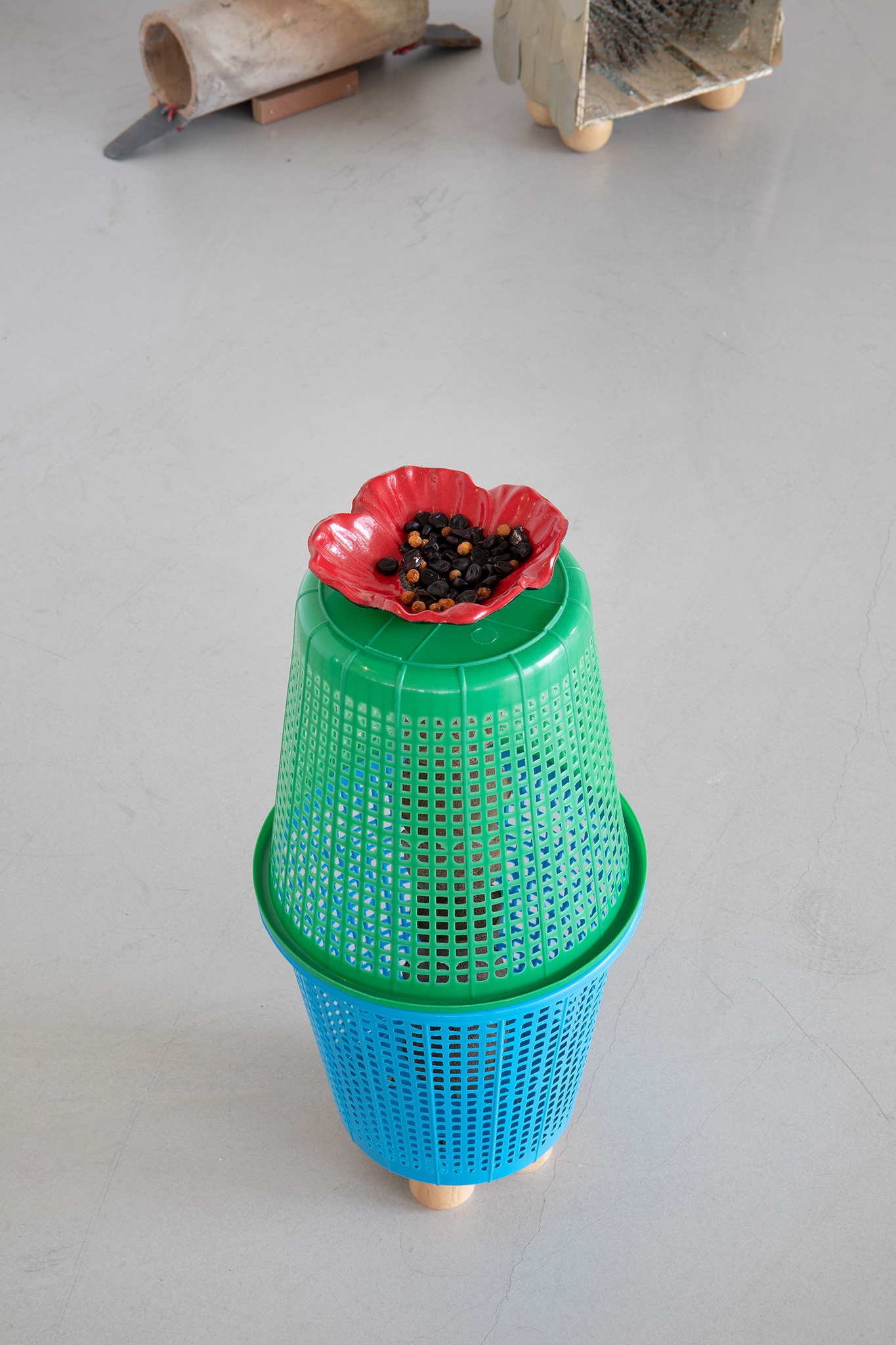 David Reiber Otálora, ‘El bicho’, 2024. exhibition view ‘Unselfing’, Dortmunder Kunstverein, 2024, Photo: Jens Franke. Courtesy: The artist, Dortmunder Kunstverein