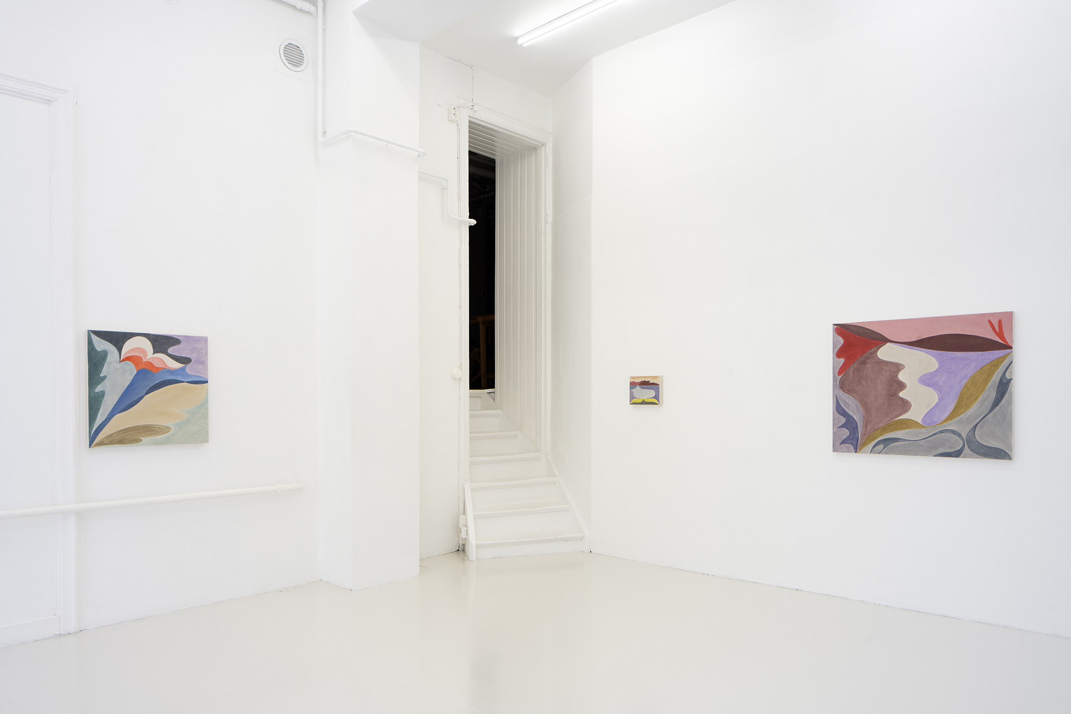 Vinna Begin, "Featherlight" installation view.