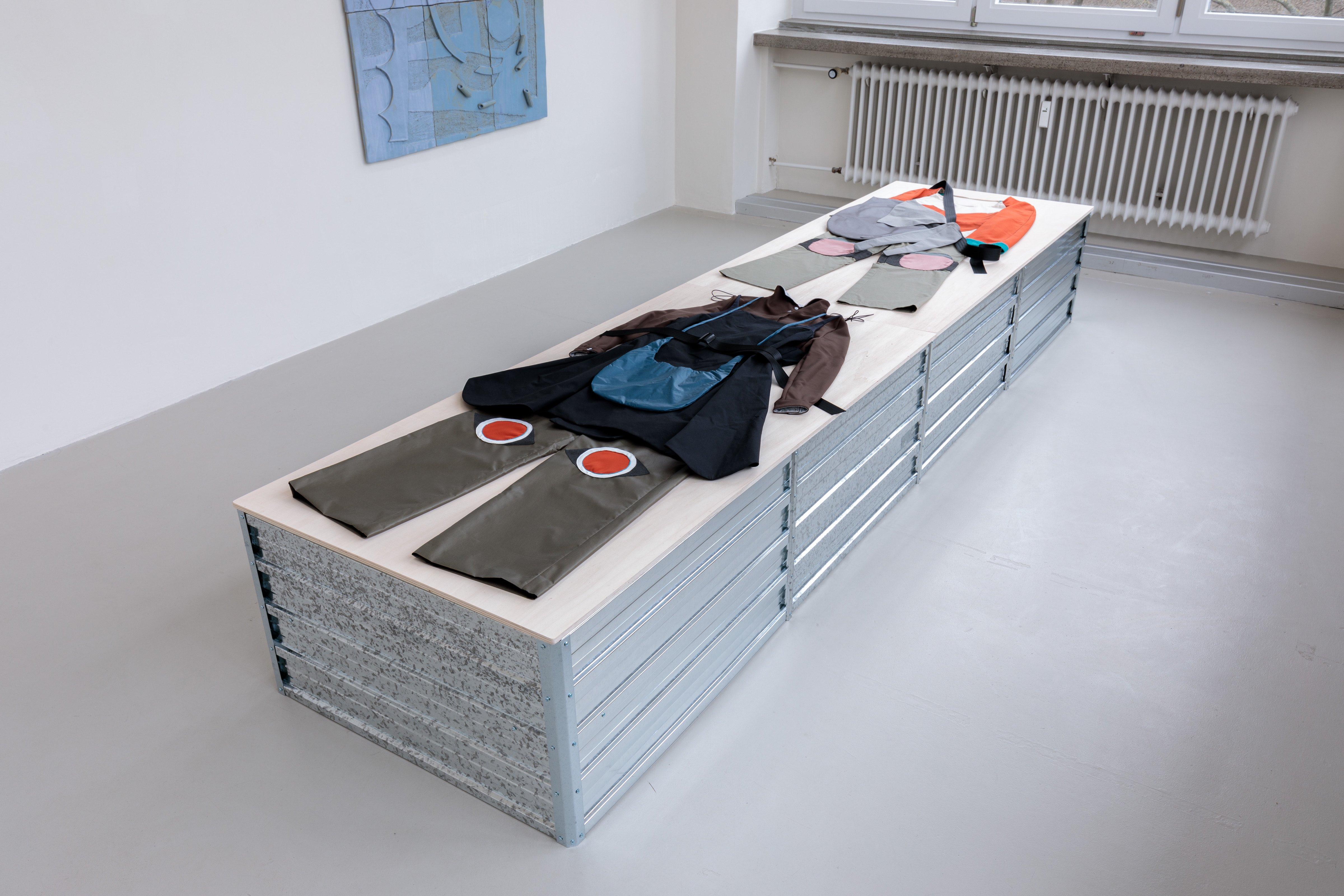 Installationsansicht / Installation view: „Asking for a Friend“ (Liora Epstein), Kunstverein Nürnberg, 2024