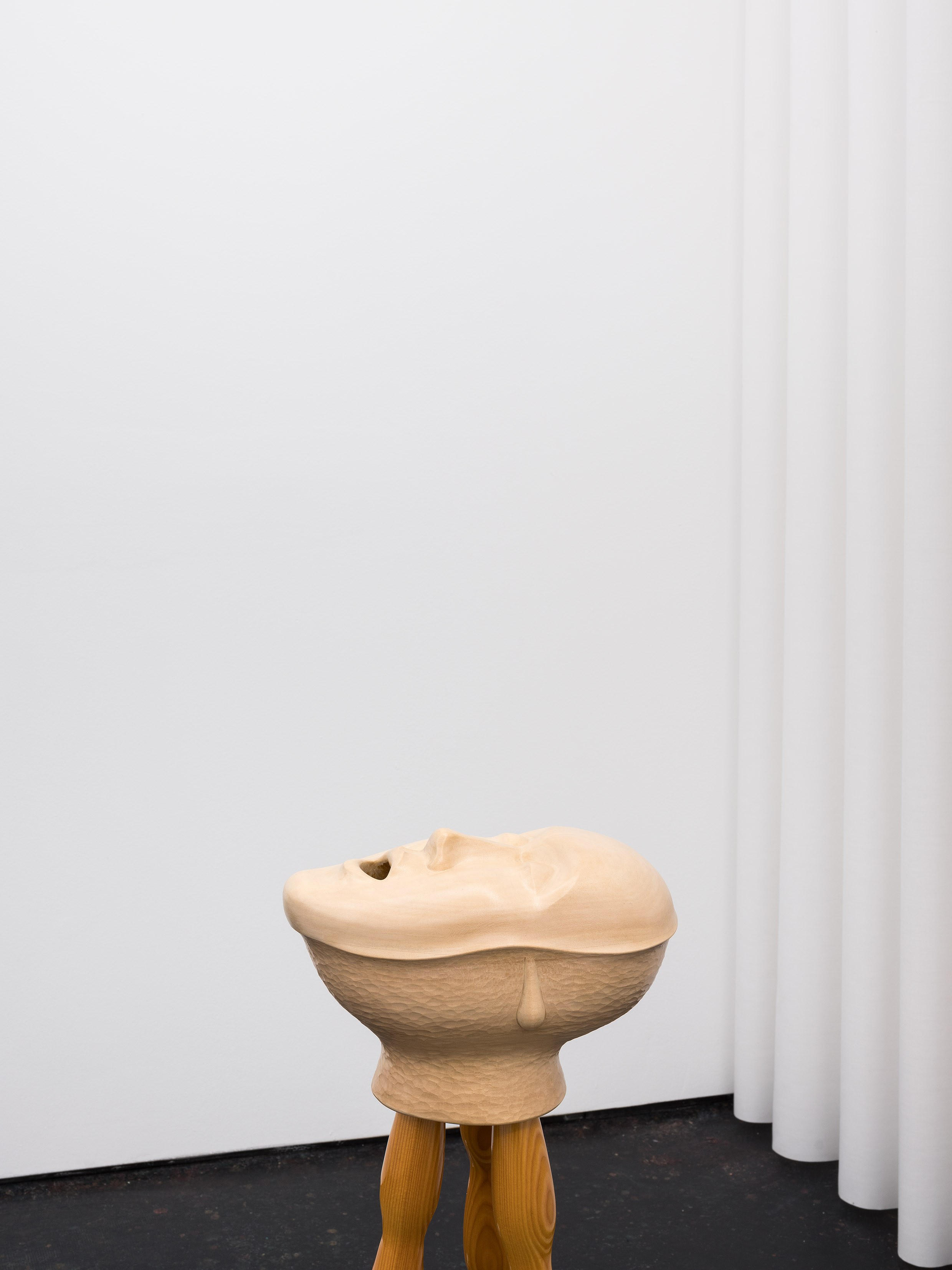 Eliška Konečná, A Jar Full of Words, linden and spruce wood, wax polychromy, beads, 2023, 60 x 70 x 15 cm