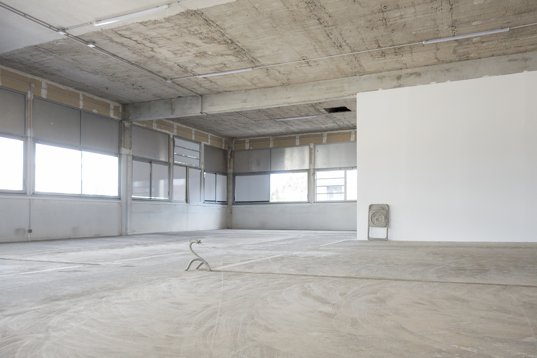 Installation view, Xolo Cuintle, Point de Fusion, exhibition view, Poush, Aubervilliers