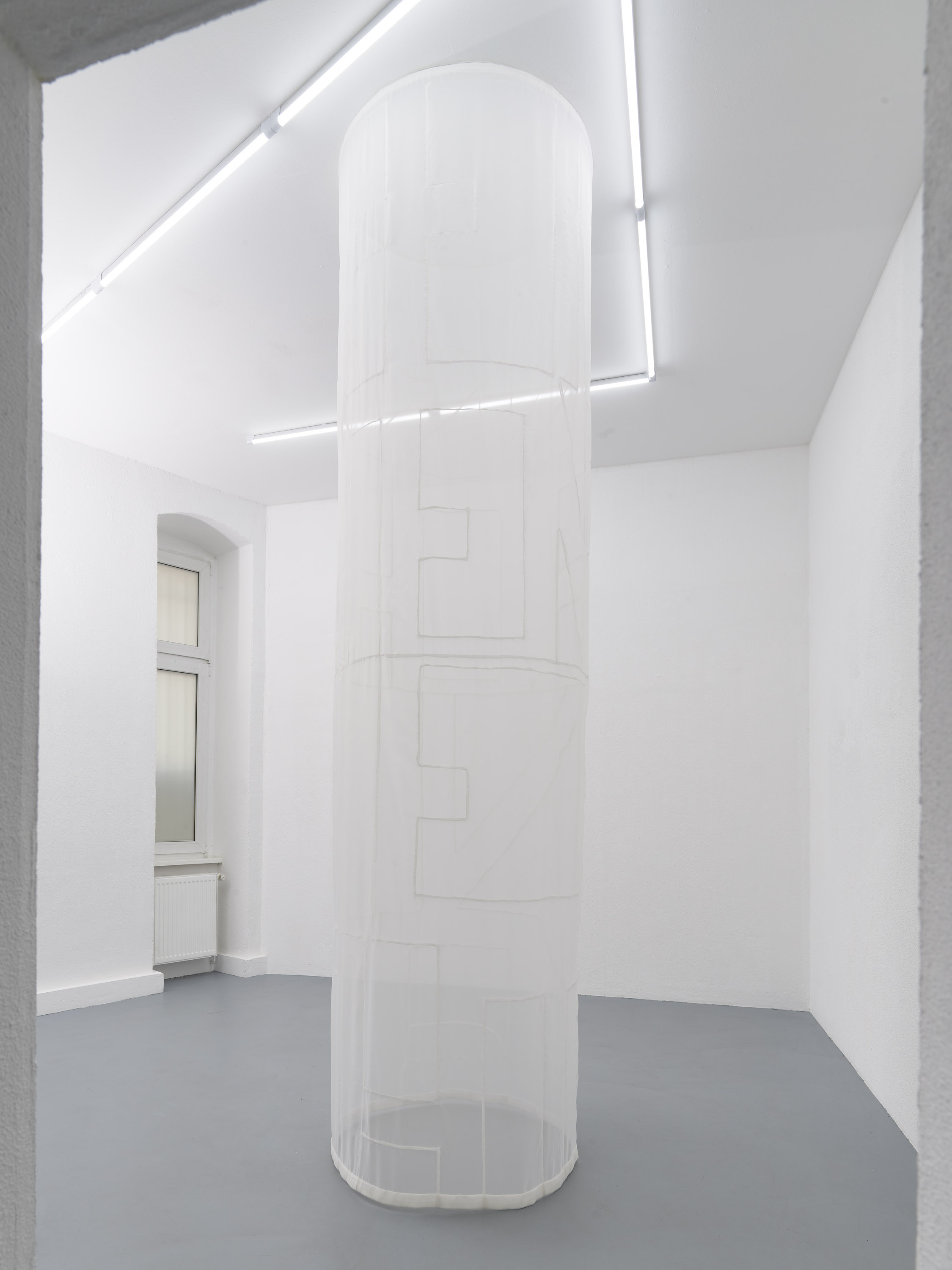 Installation view Schaltjahr (Josephine Hanke), 2024, Galerie Mazzoli