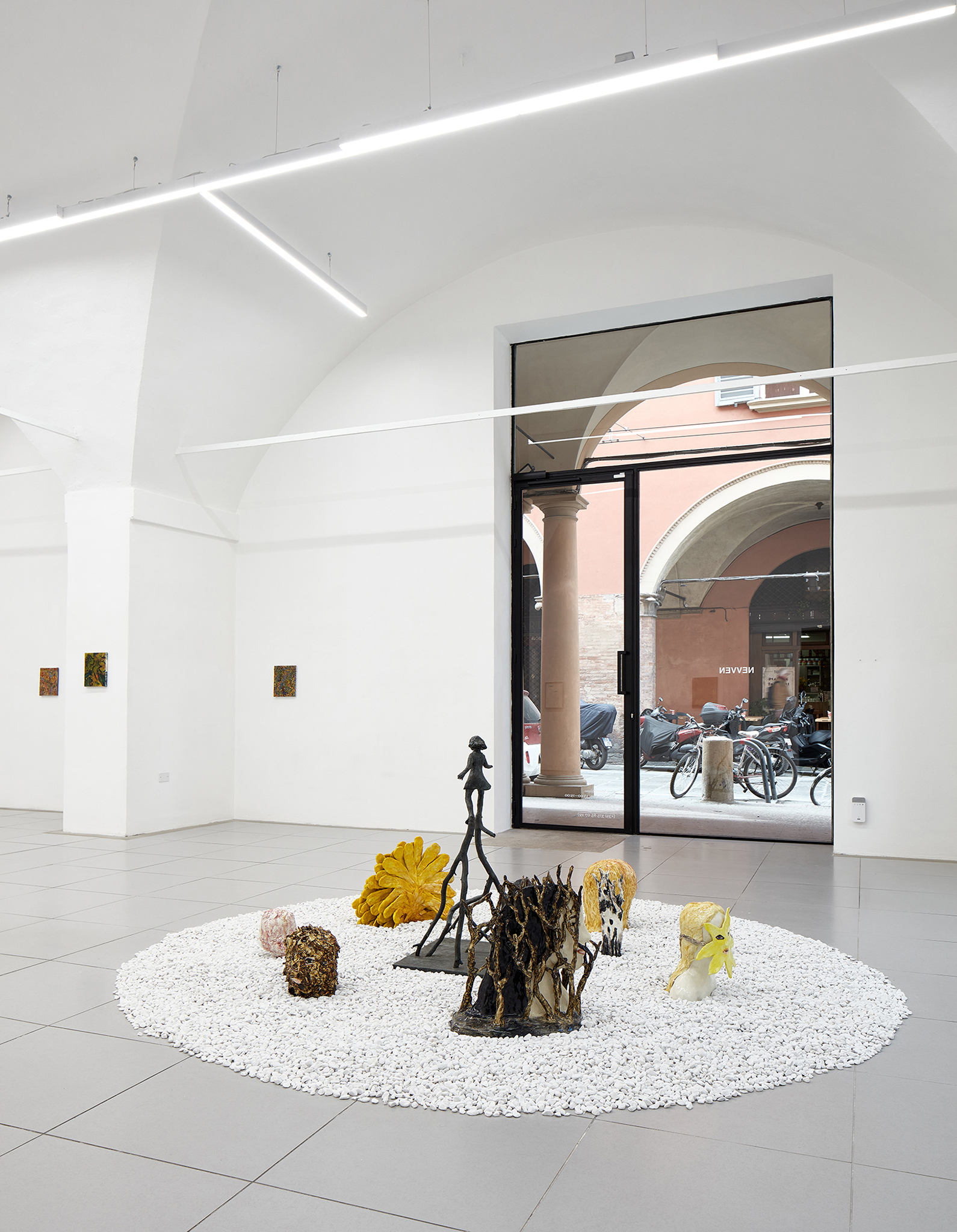 "Il Sorriso Degli Dèi" installation view.