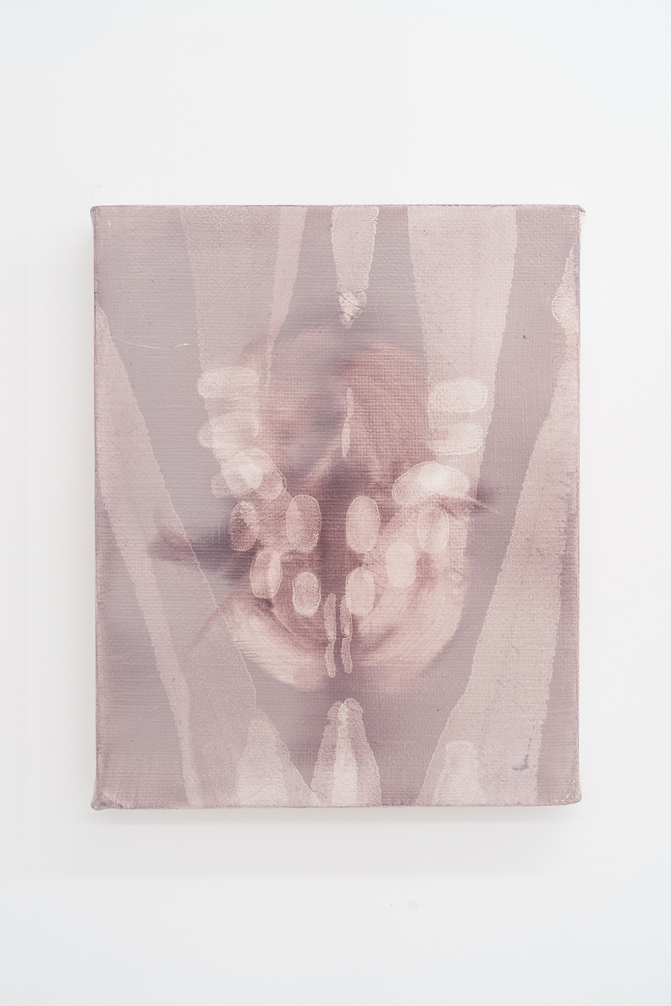 Haloed #1 2024 oil on linen 25 x 20 cm