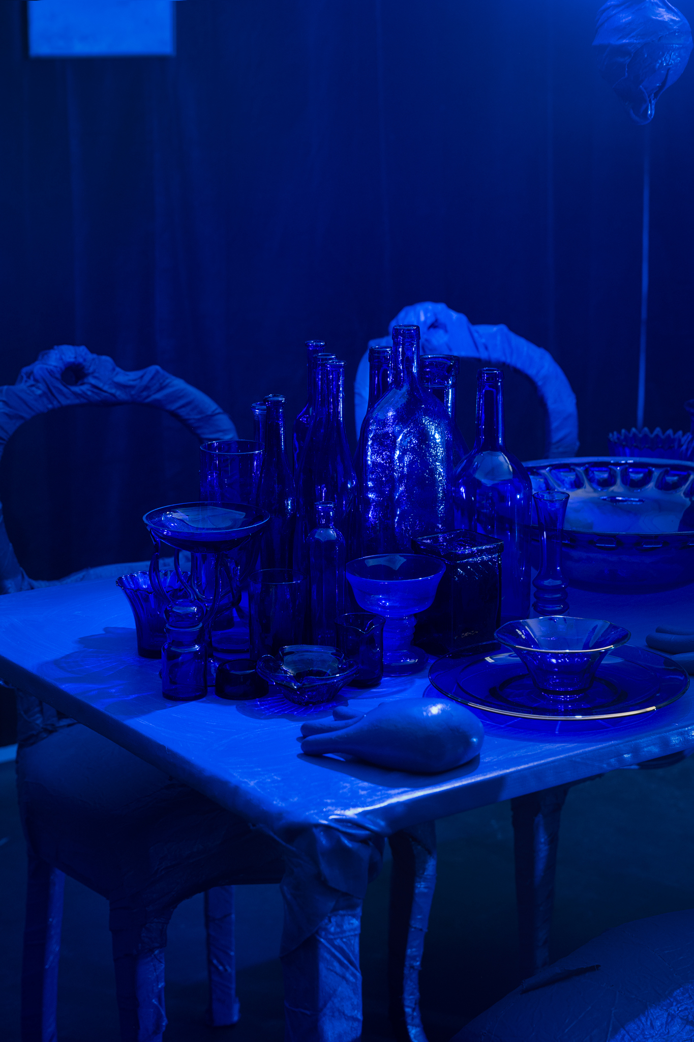 Sylvain Gelewski, Spieglein, Spieglein, Exhibition View, Sihl Delta, Zurich, 2024
