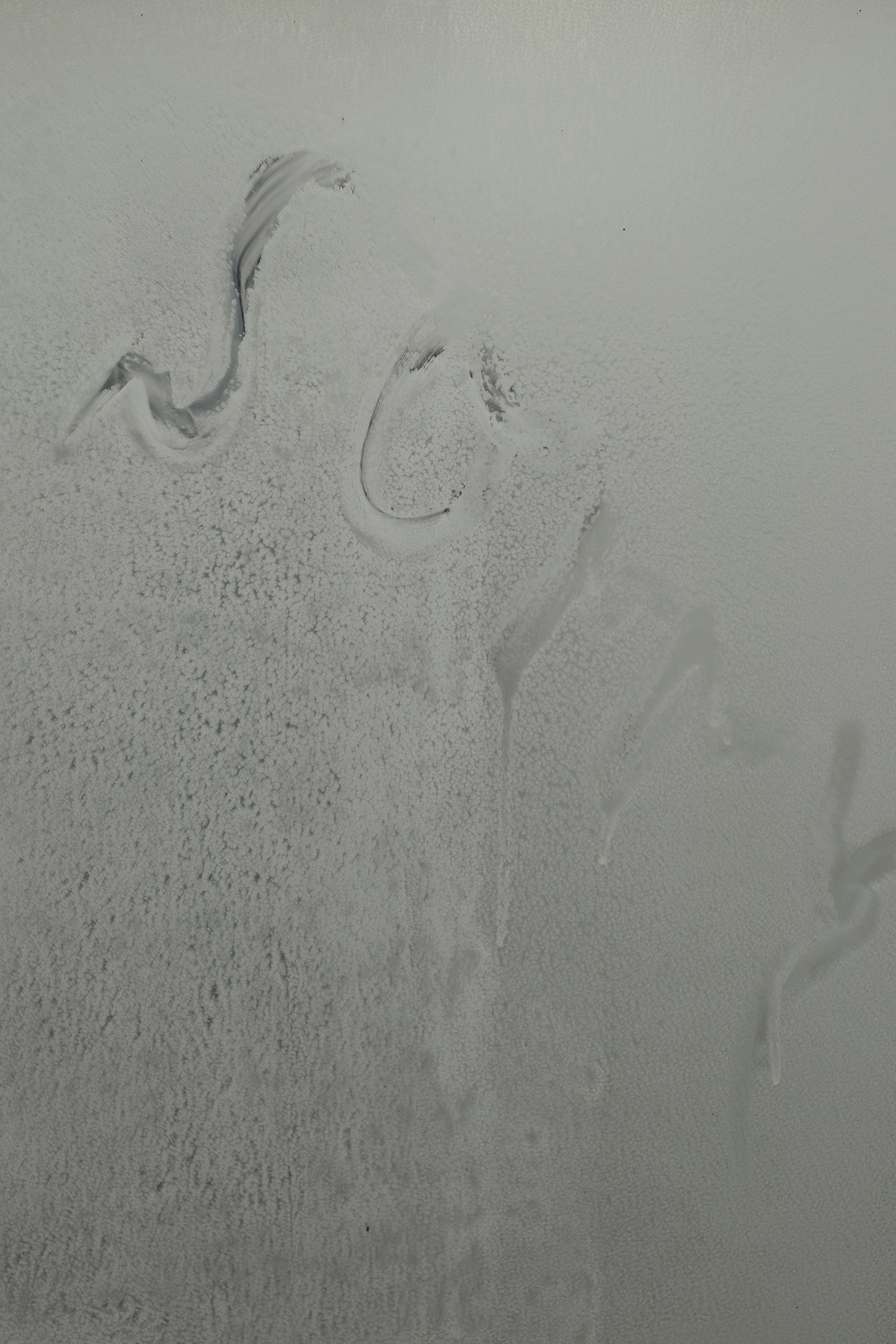 sorry, 2024, readymade, varnish, tag, 70 x 40 x 15 cm (detail)
