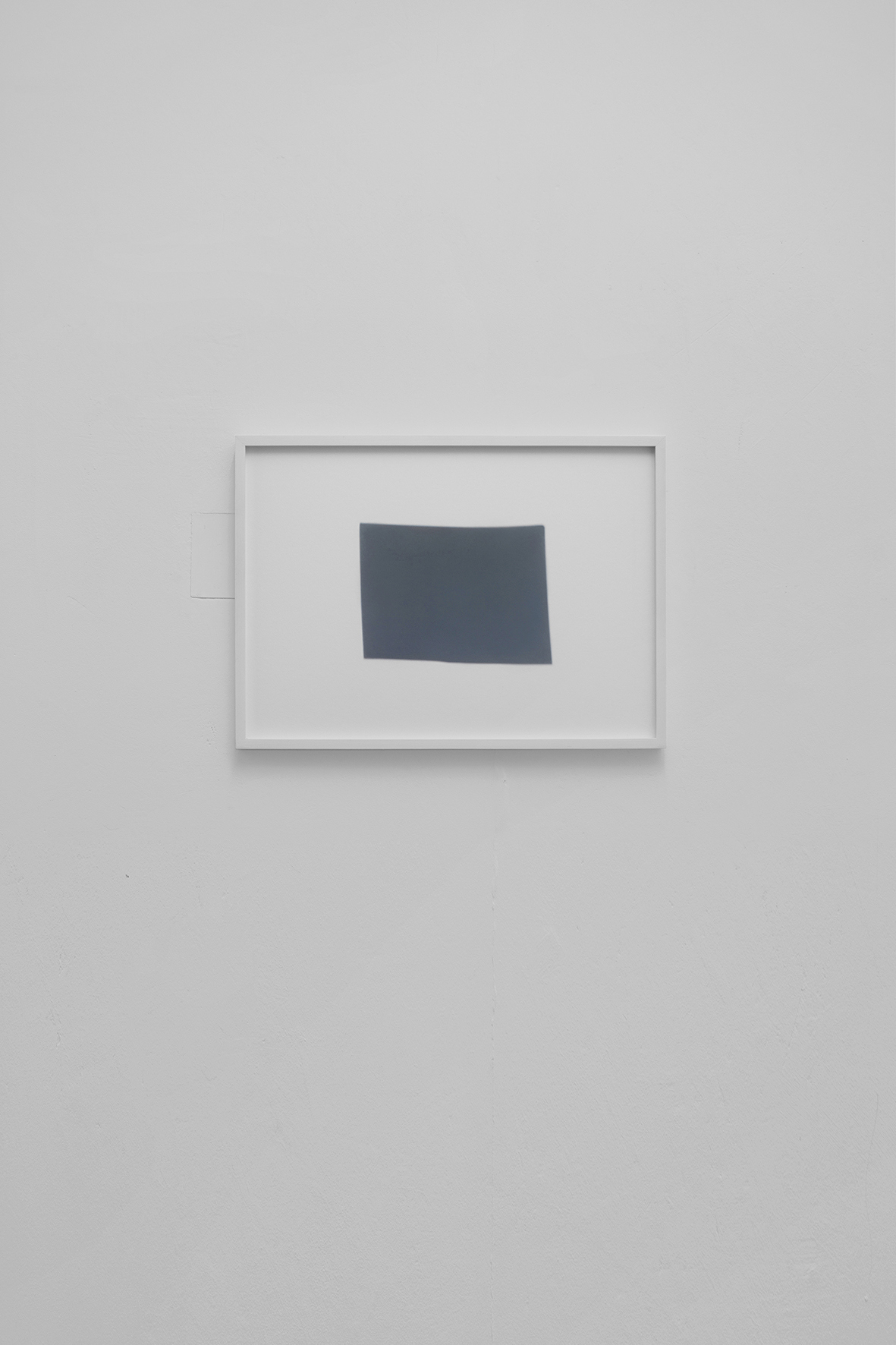 Schatten einer Fotografie, 2020, pigment print, framed, 30 x 42 x 1.5 cm