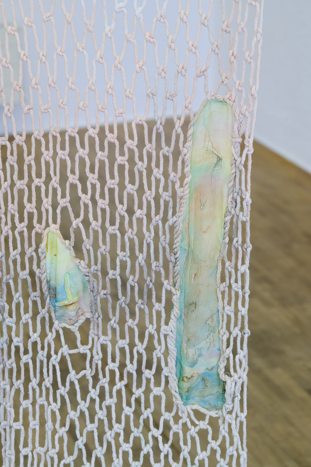 Veronika Abigail Beringer, Sternenrotz (detail), 2023, cotton thread, silk, silkpaint, iron bacteria pigment and ink, 280 x 80 cm