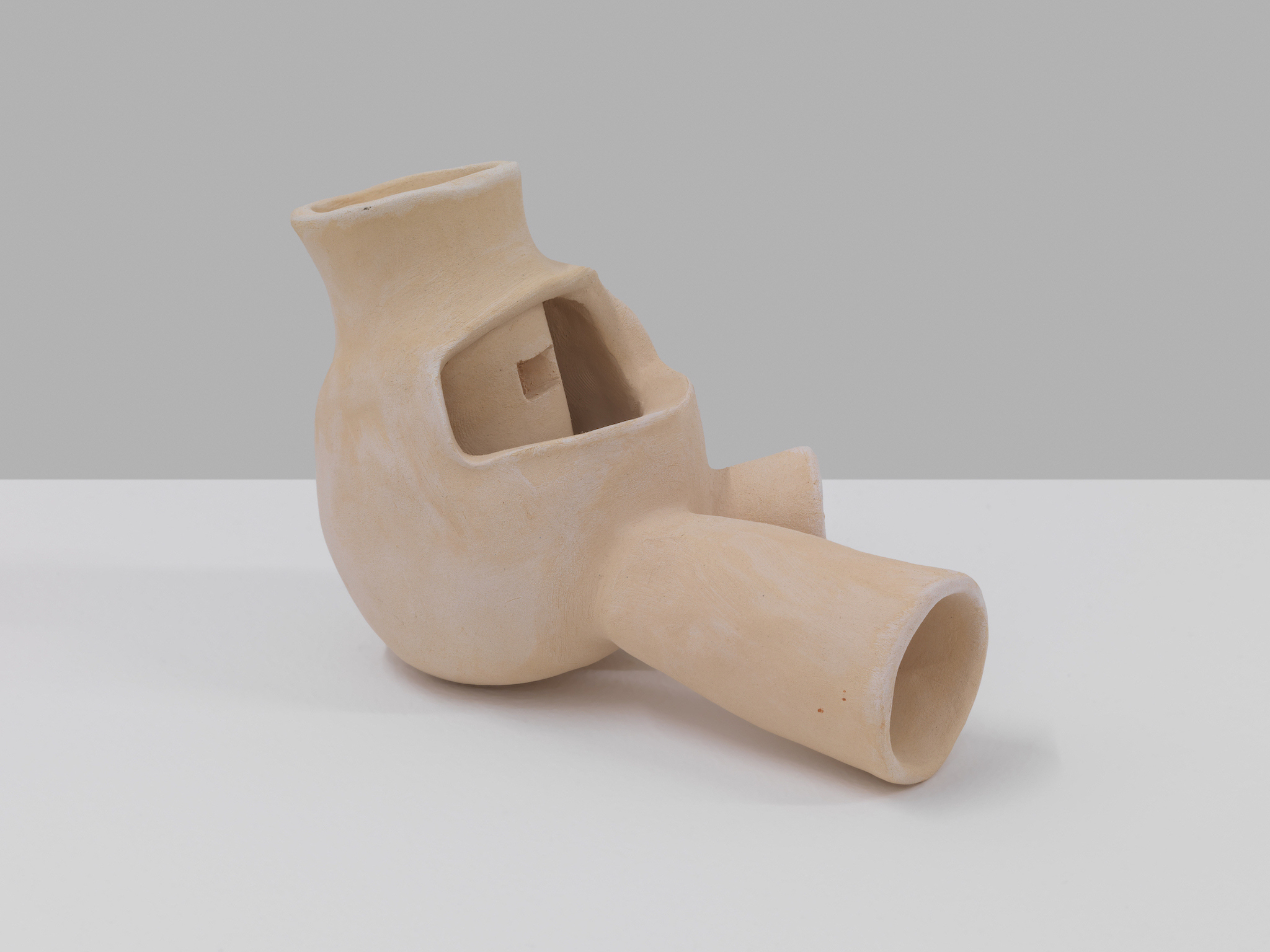 Paky Vlassopoulou, Illusion chamber, 2024, Ceramic, 8.5 x 6.5 x 13 cm, Unique, courtesy the artist and Callirrhoë, Athens, image © Stathis Mamalakis 2024