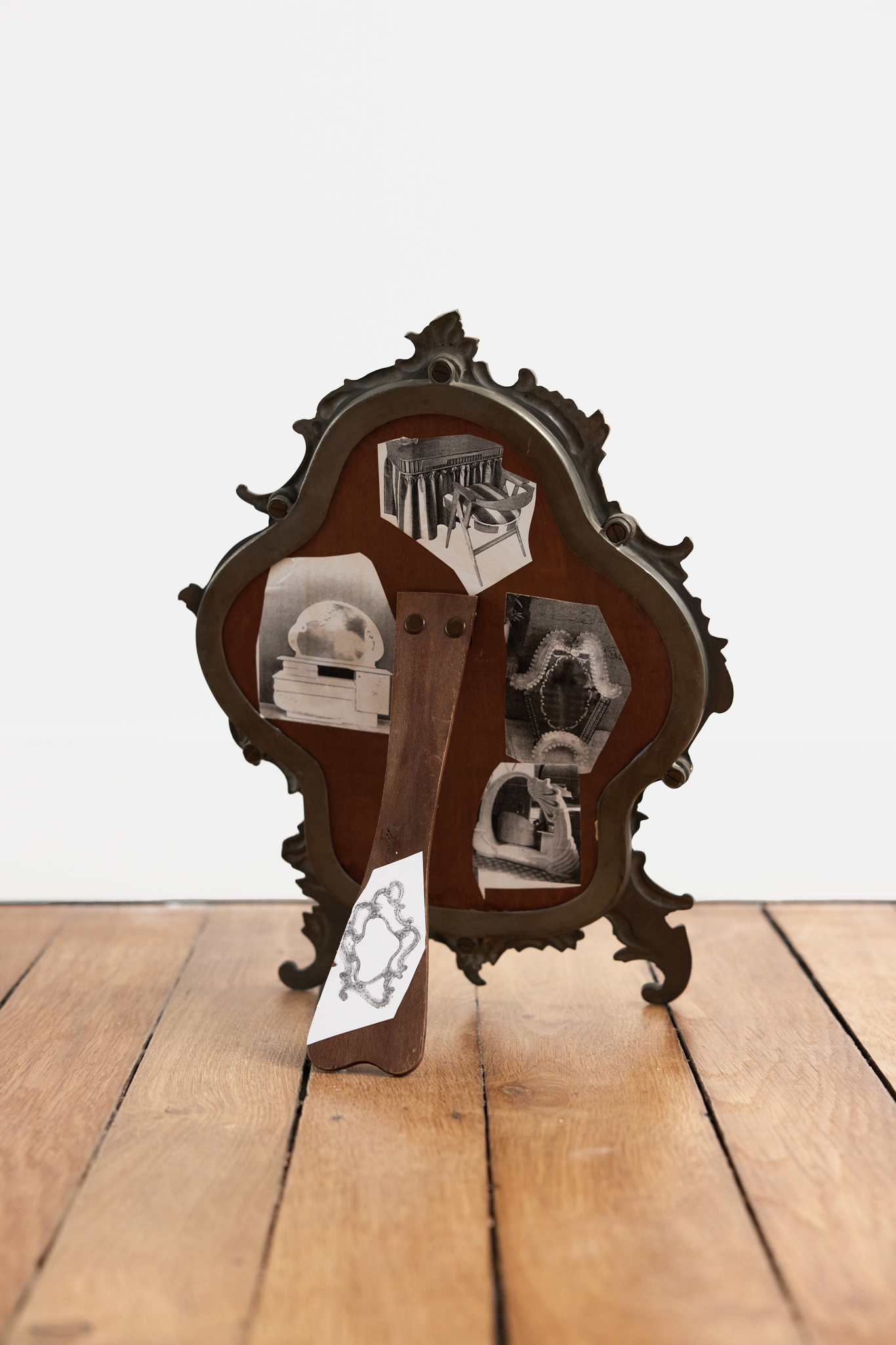 Jessi Reaves, Mirror w/ moodboard, 2024, Metal, mirror, paper, adhesive, 38 × 31 × 18 cm. Courtesy of the artist and Crèvecœur, Paris. Photo: Alex Kostromin