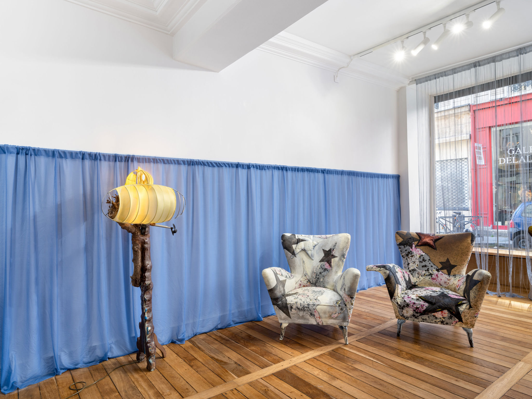 Jessi Reaves, Reflect as one, exhibition view, 2024, Crèvecœur, Paris. Courtesy of the artist and Crèvecœur, Paris. Photo: Martin Argyroglo