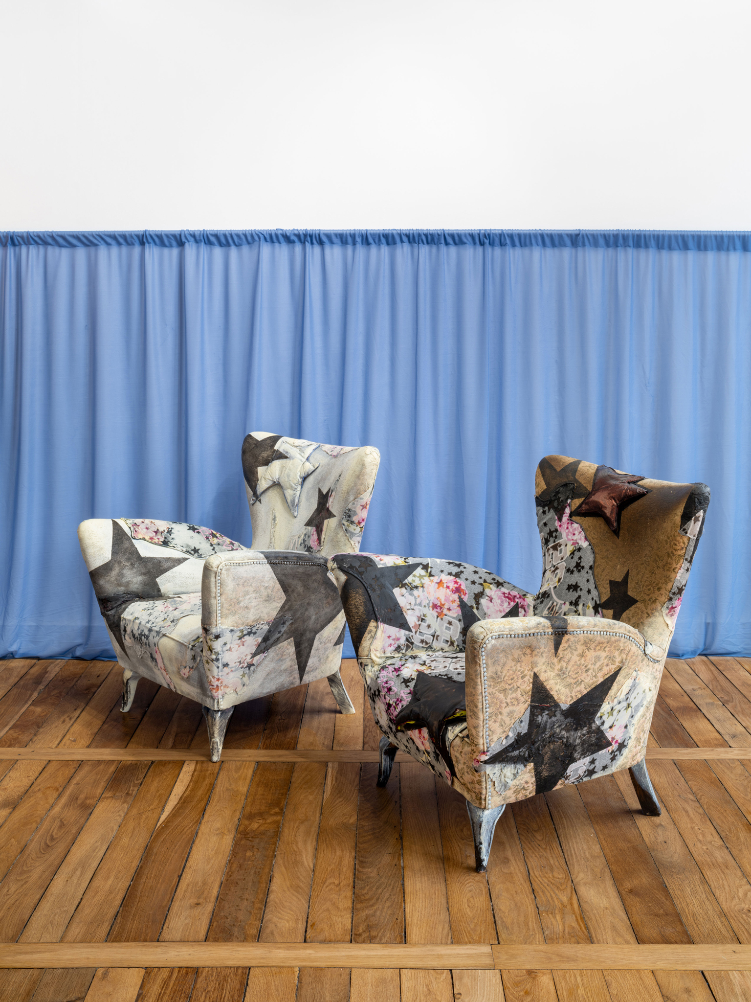 Jessi Reaves, Reflect as one, exhibition view, 2024, Crèvecœur, Paris. Courtesy of the artist and Crèvecœur, Paris. Photo: Martin Argyroglo