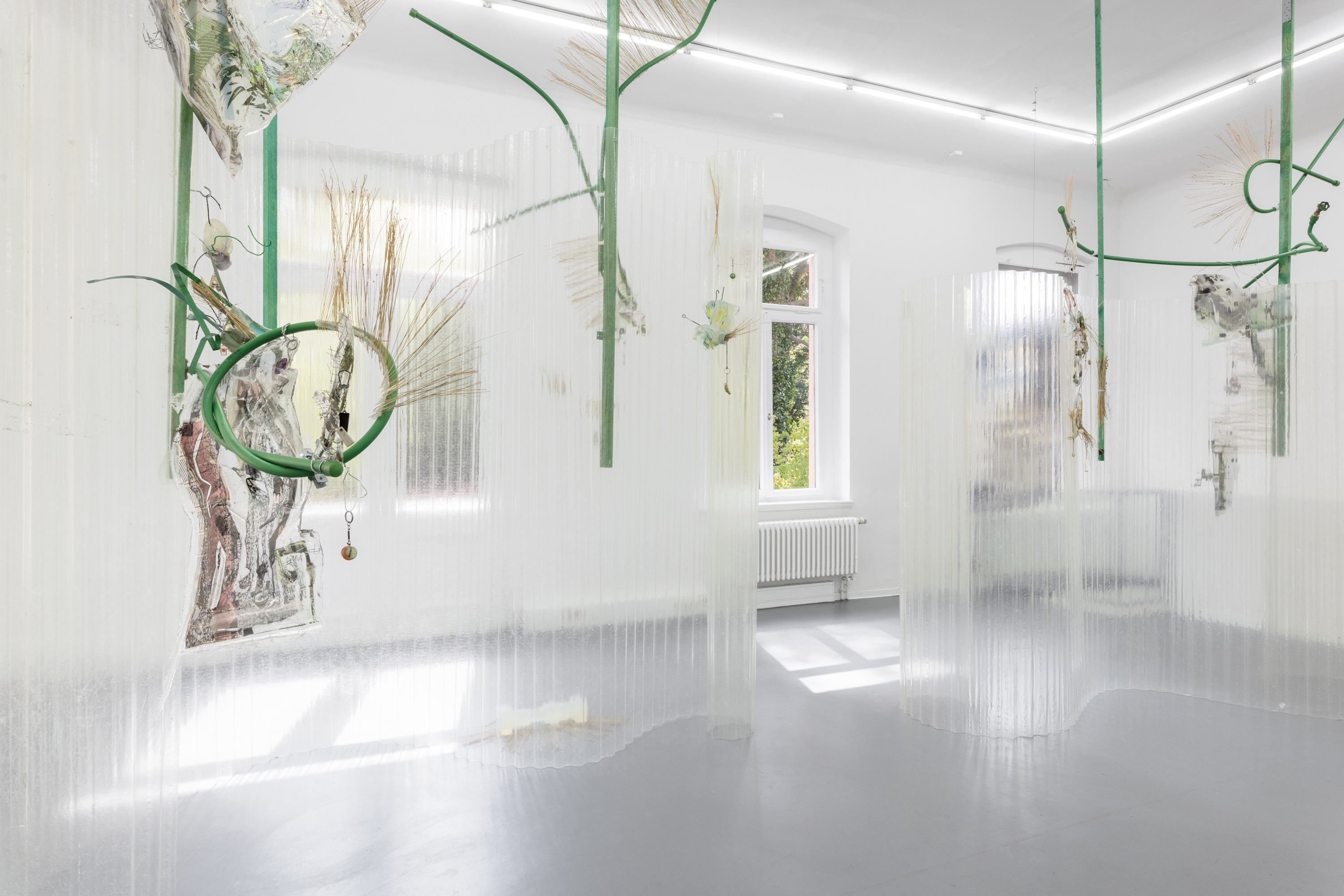 zero is the moon, exhibition view © 2024 nova space of Bauhaus-Universität Weimar, courtesy of the artist, photo: Jannis Uffrecht