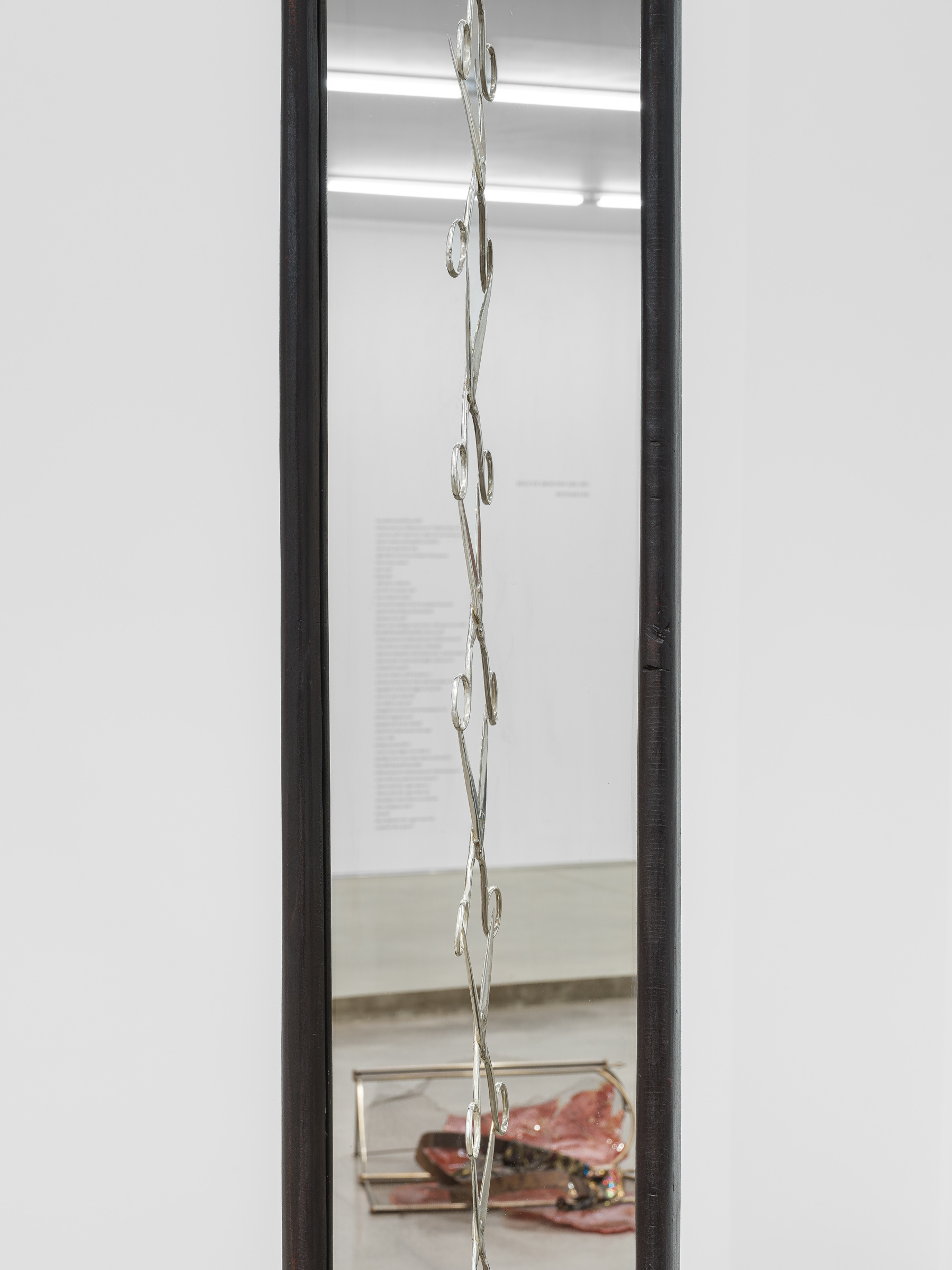 Exhibition view "What happens when we cry?" curated by Marion Coindeau, Galerie Derouillon, Paris 2024
