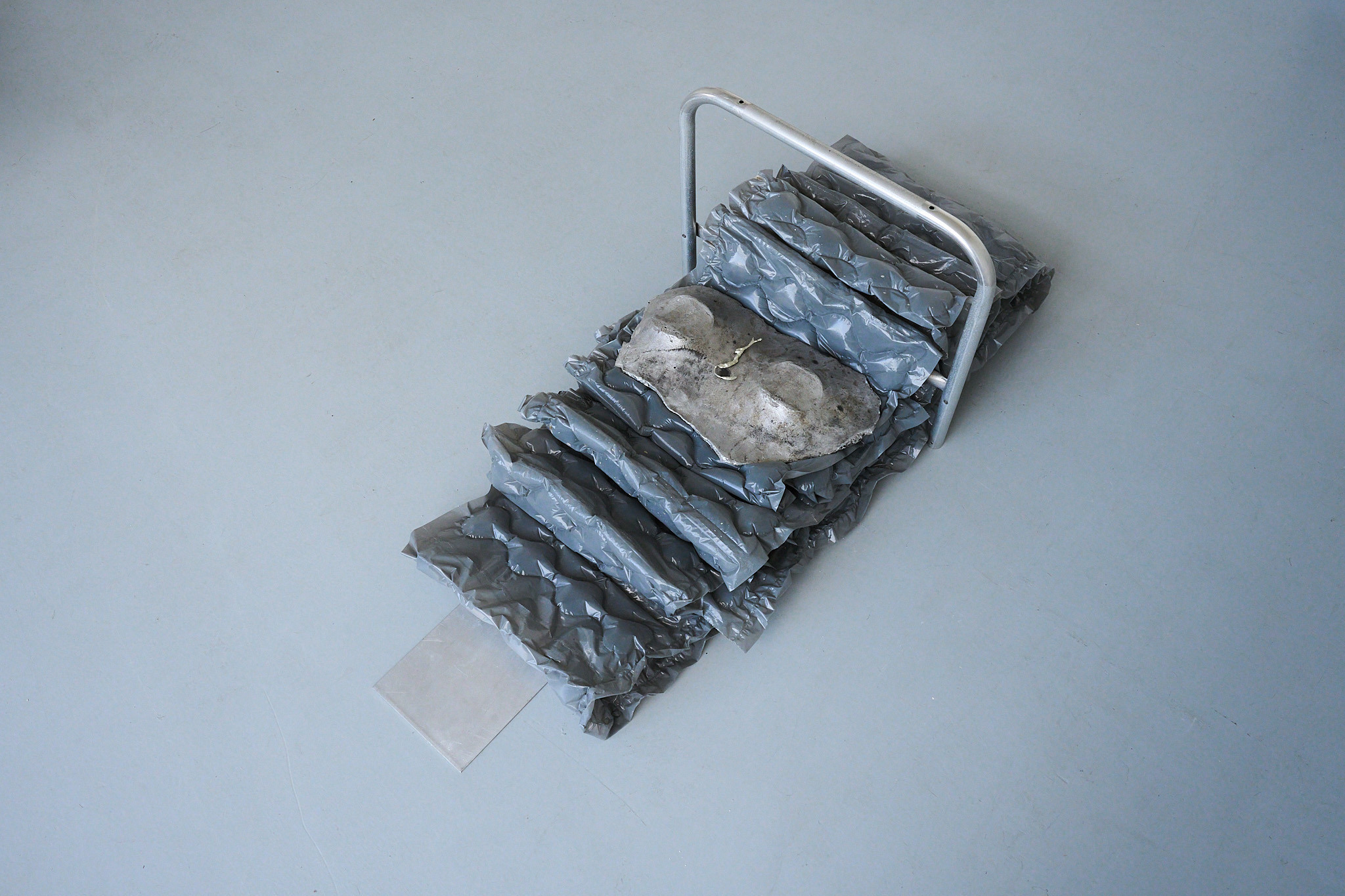 Nora Aurrekoetxea Etxebarria, I am a body in a body of air, installation views and details, photograph by Chun-Han Chiang, P/////AKT, 2024