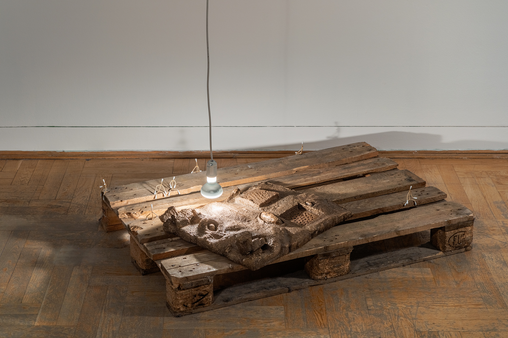 Cezary Poniatowski, Untitled (The Gong), 2021