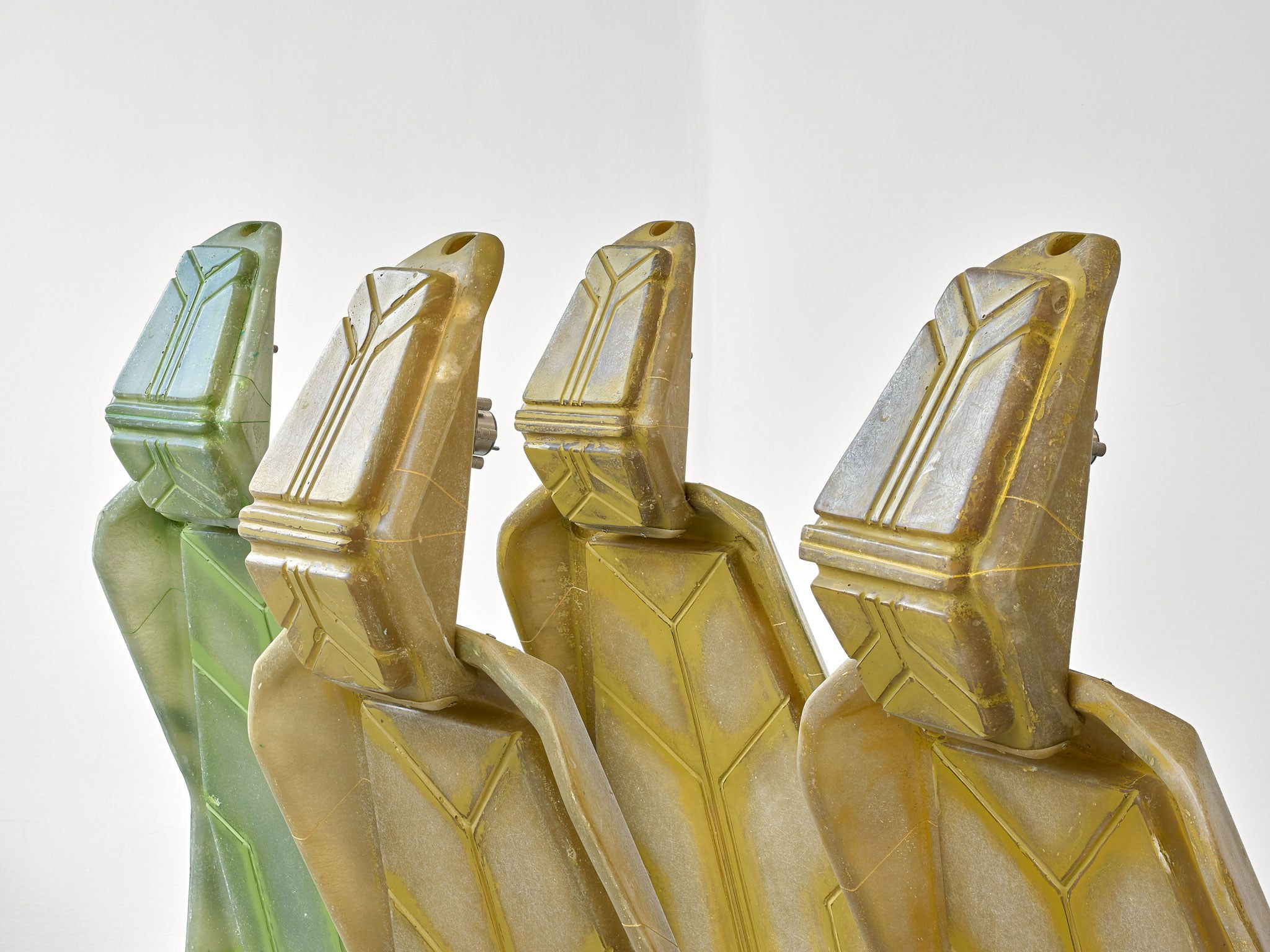 Installation view, SOFT LIQUIDS, HARD SHELLS, Kunstraum Konrad, 2024 Photo: Tobias Ehrhardt