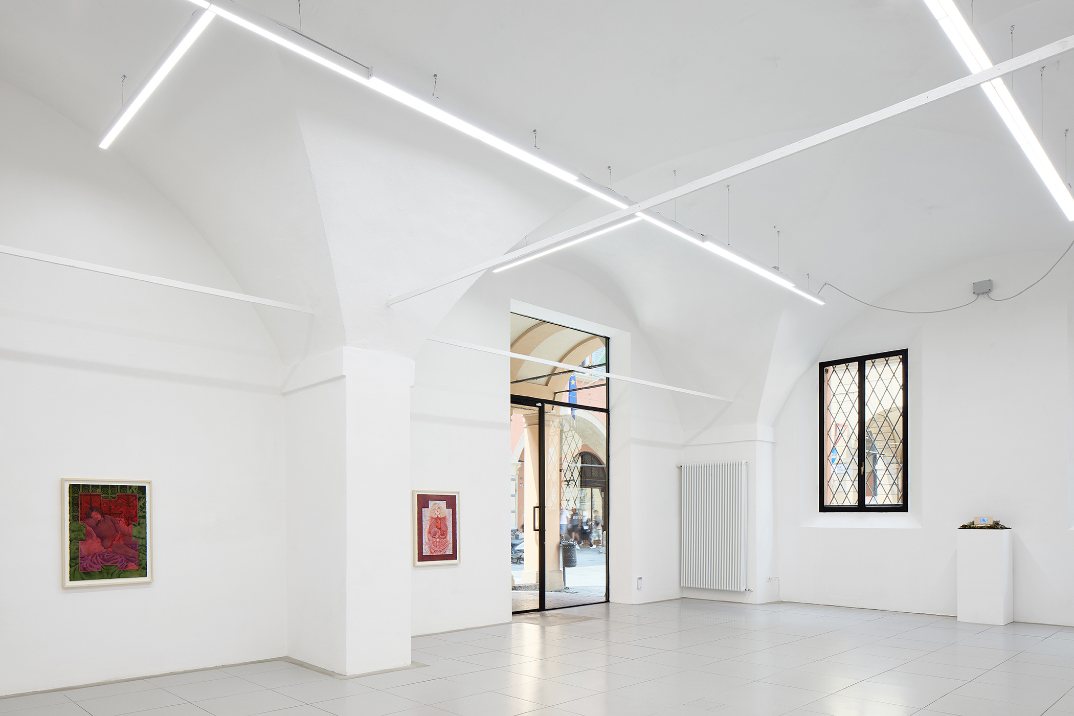 Oda Iselin Sønderland, "Elsker" installation view.