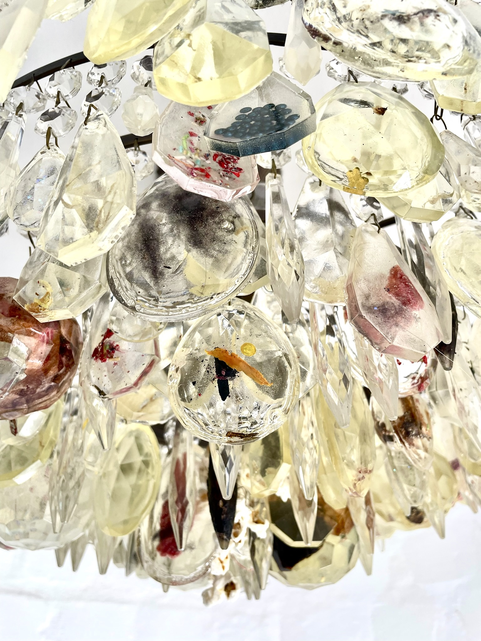 Detail Light of my life II (2024), Special Island, Natalie Price Hafslund, mauer, 2024 Foto: Stefanie Humbert