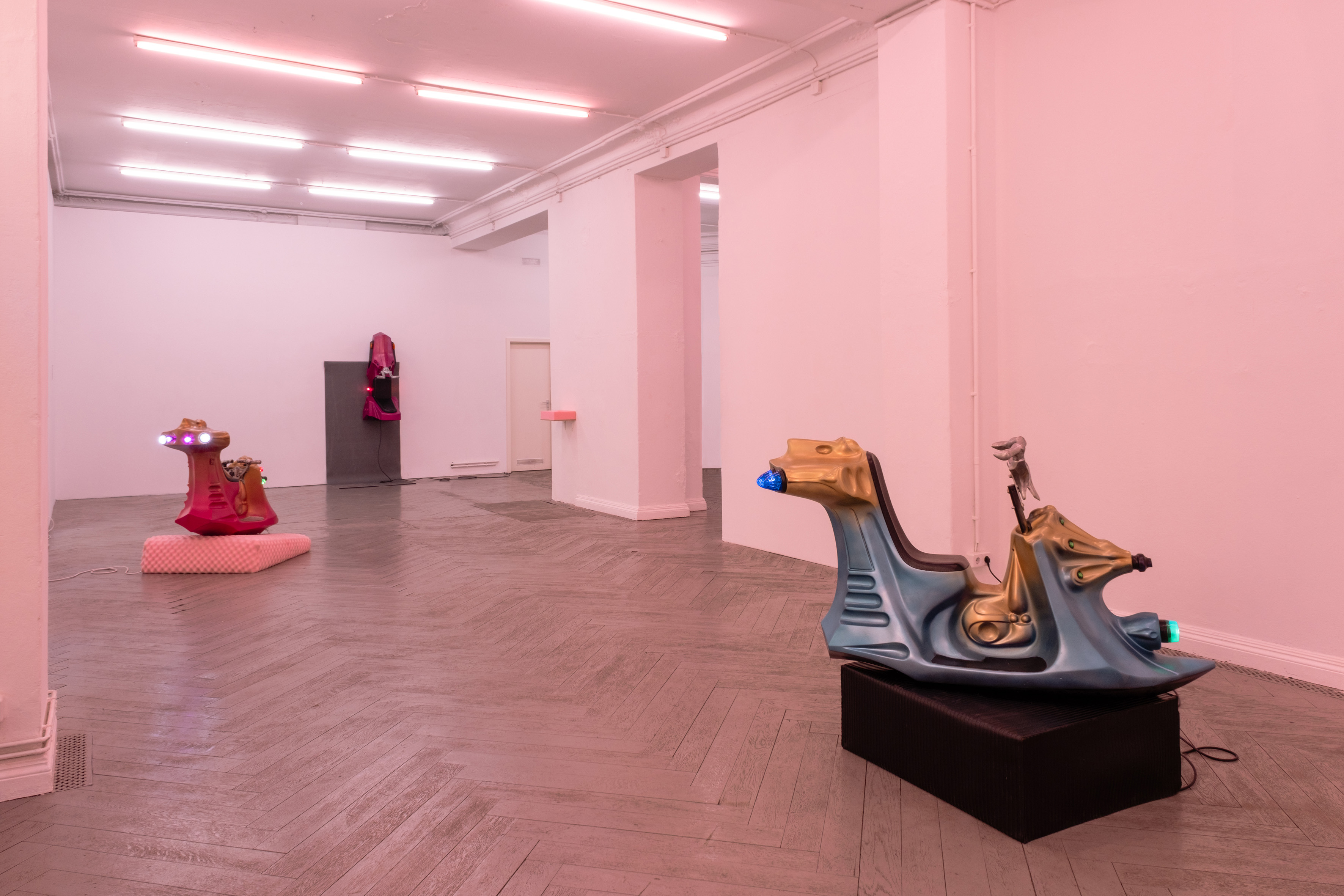 Exhibition view, 2024 courtesy the artist and EIGEN + ART Lab.