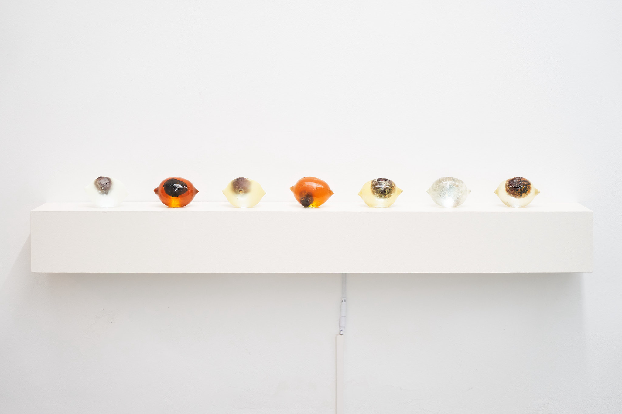 Xuejing Wang, Seven lemon bonbons, 2024, courtesy the artist and Galerie Russi Klenner