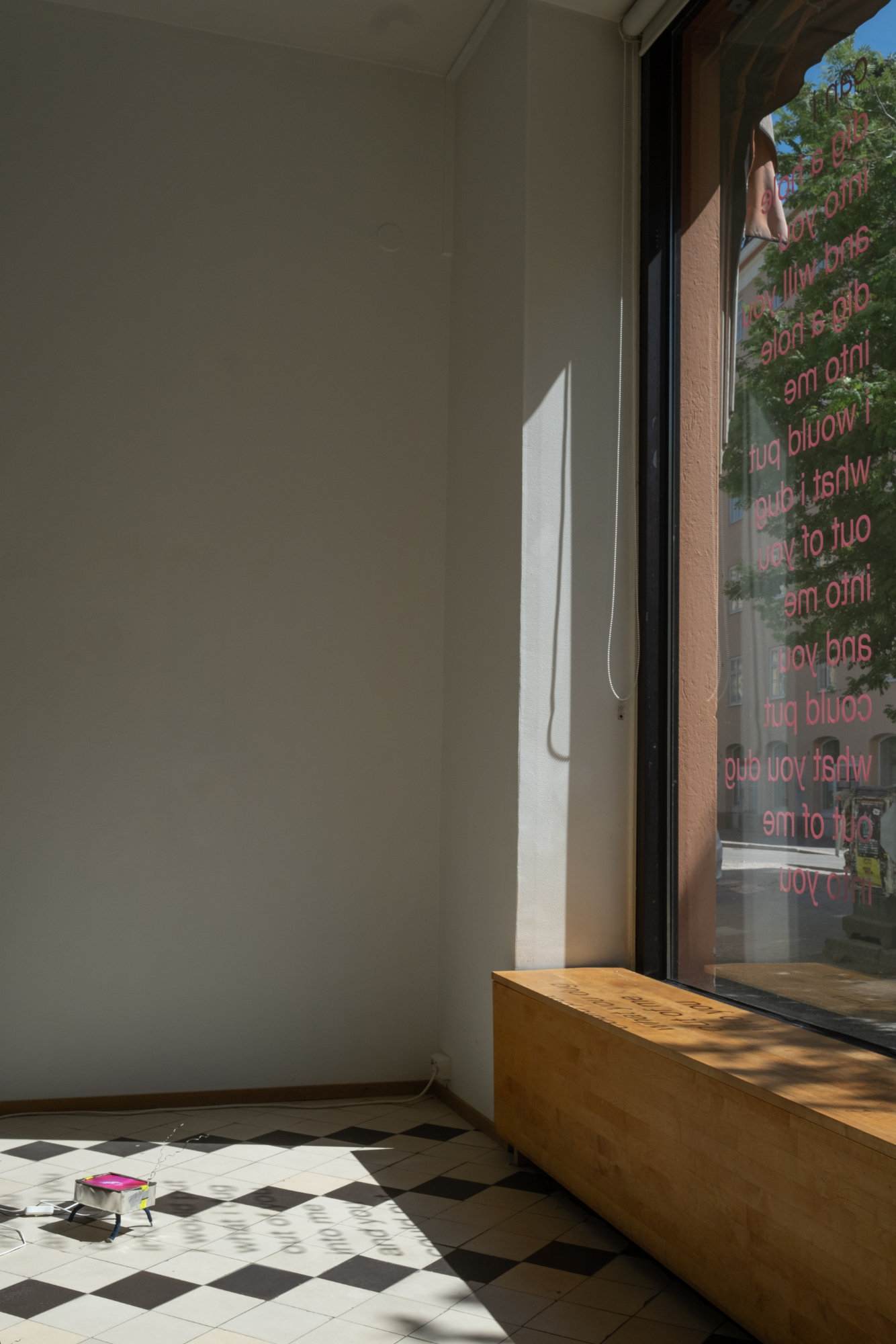 Energy Scavengers, installation view. Lou Gallery, Helsinki. Image: Inari Sandell.