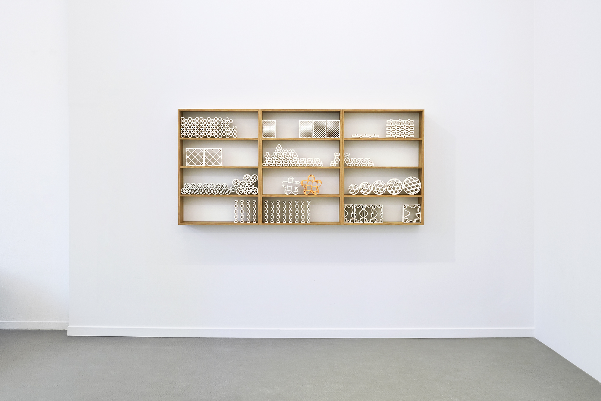 Insect Hotel by Jaewon Kim, 2024, produced 3D ceramic printer porcelain and stoneware, pigments, wood 255x120x20cm