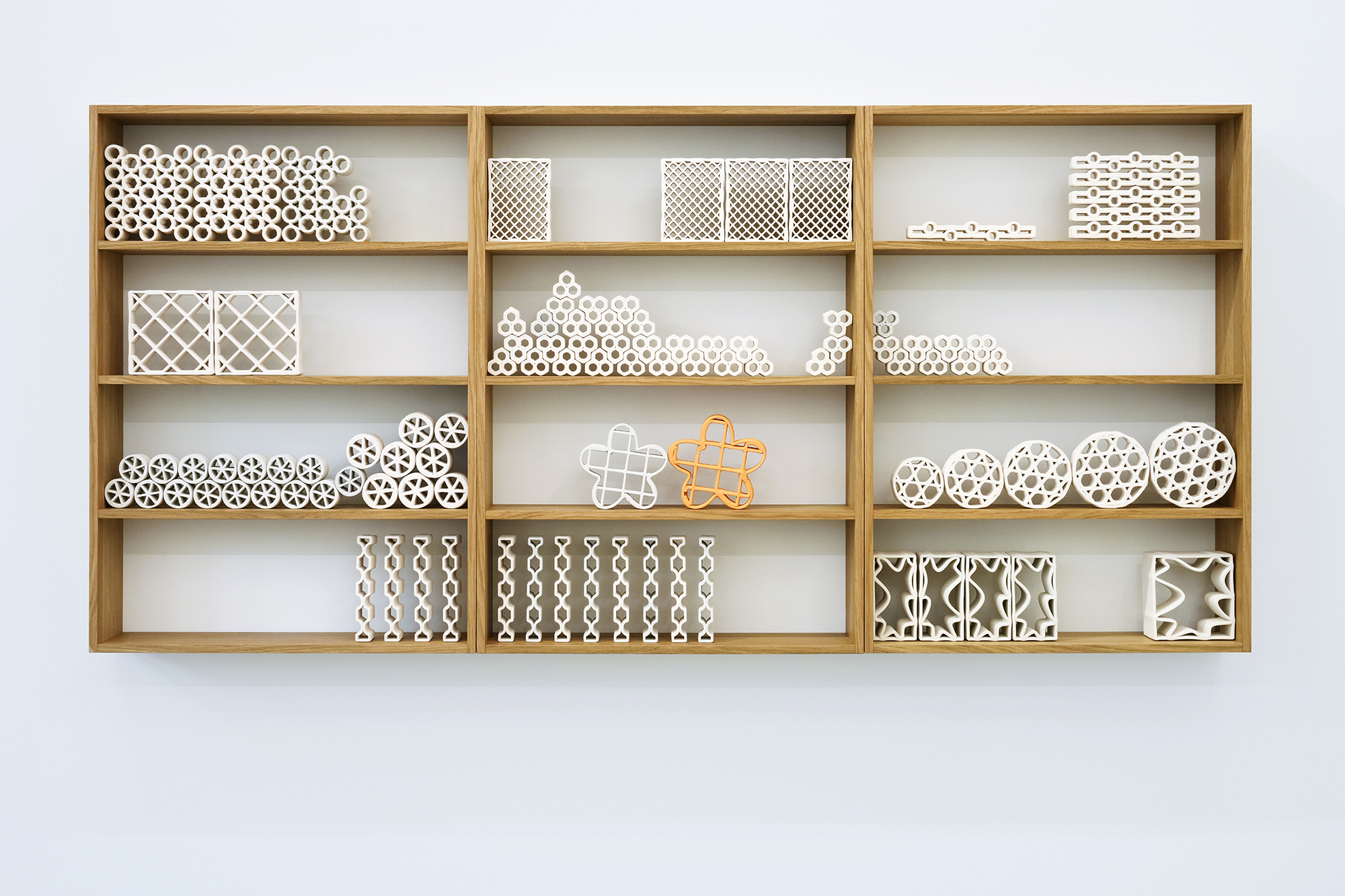 Insect Hotel by Jaewon Kim, 2024, produced 3D ceramic printer porcelain and stoneware, pigments, wood 255x120x20cm