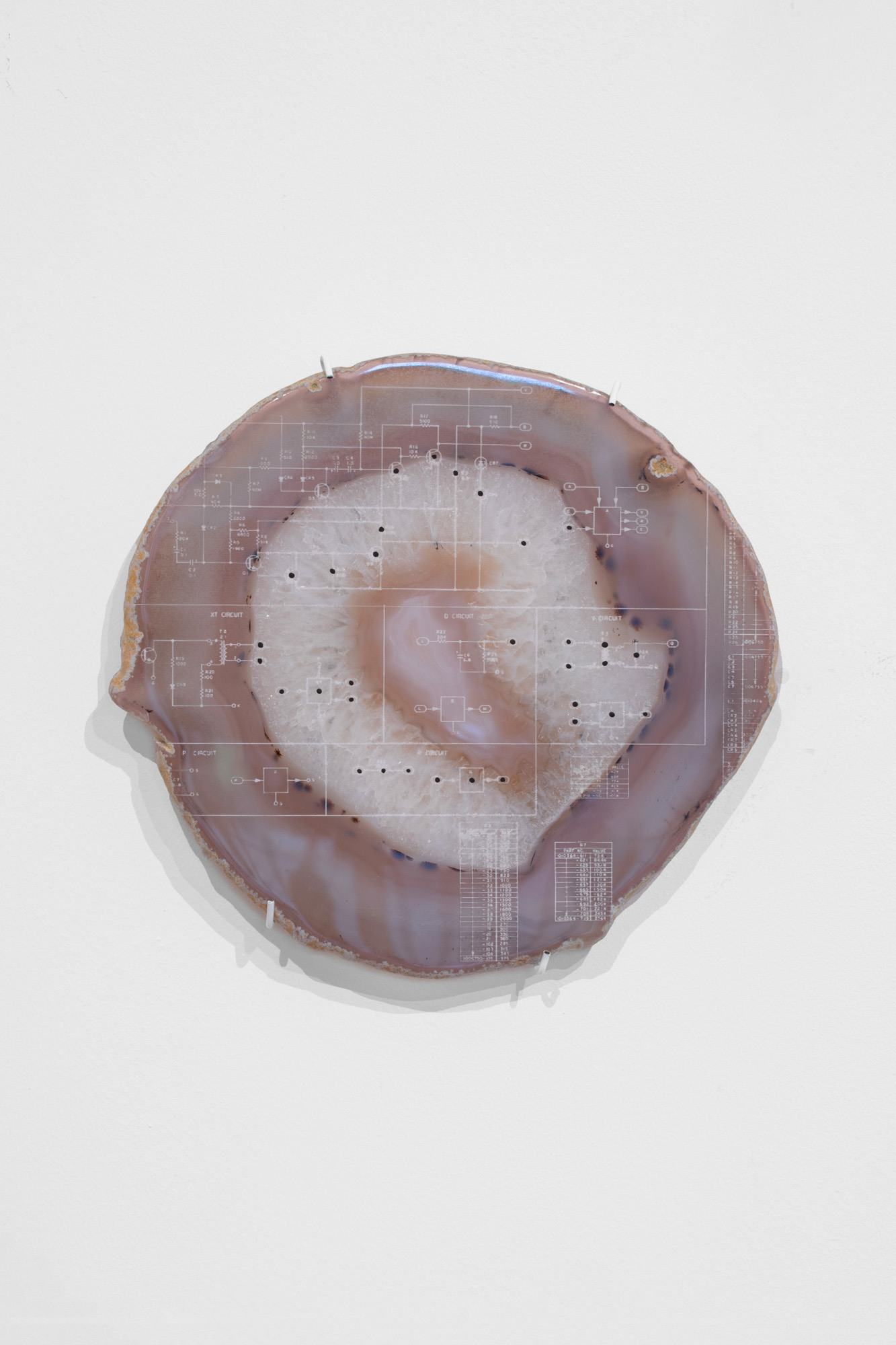 Eyeballing (a27-29.jpg), Rachel Adams, Laser engraved agate, paint, 18.5 x 17.5 x 1 cm, 2024