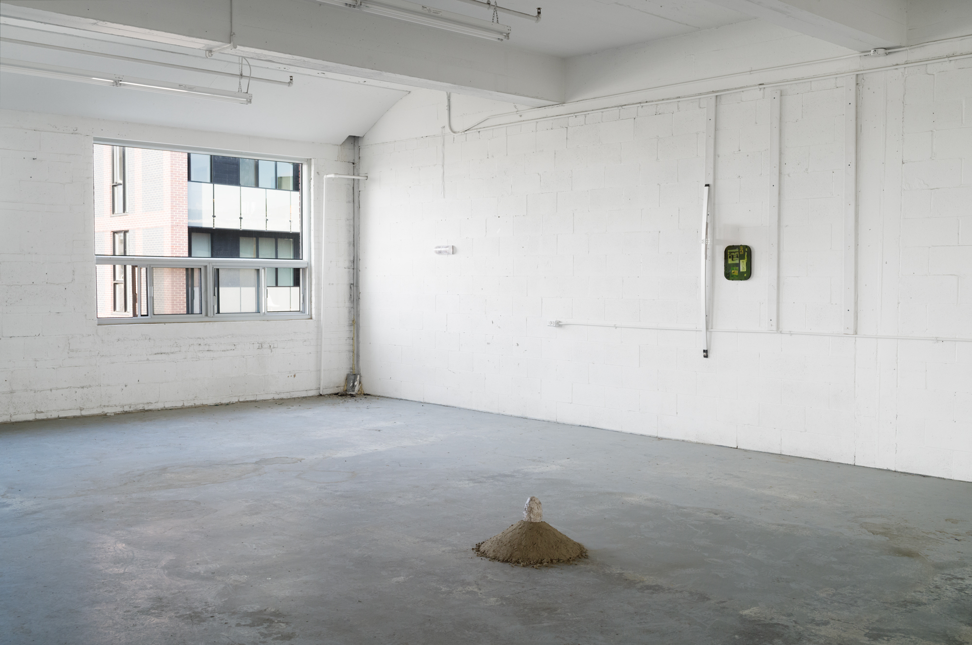 Lysis, Installation View