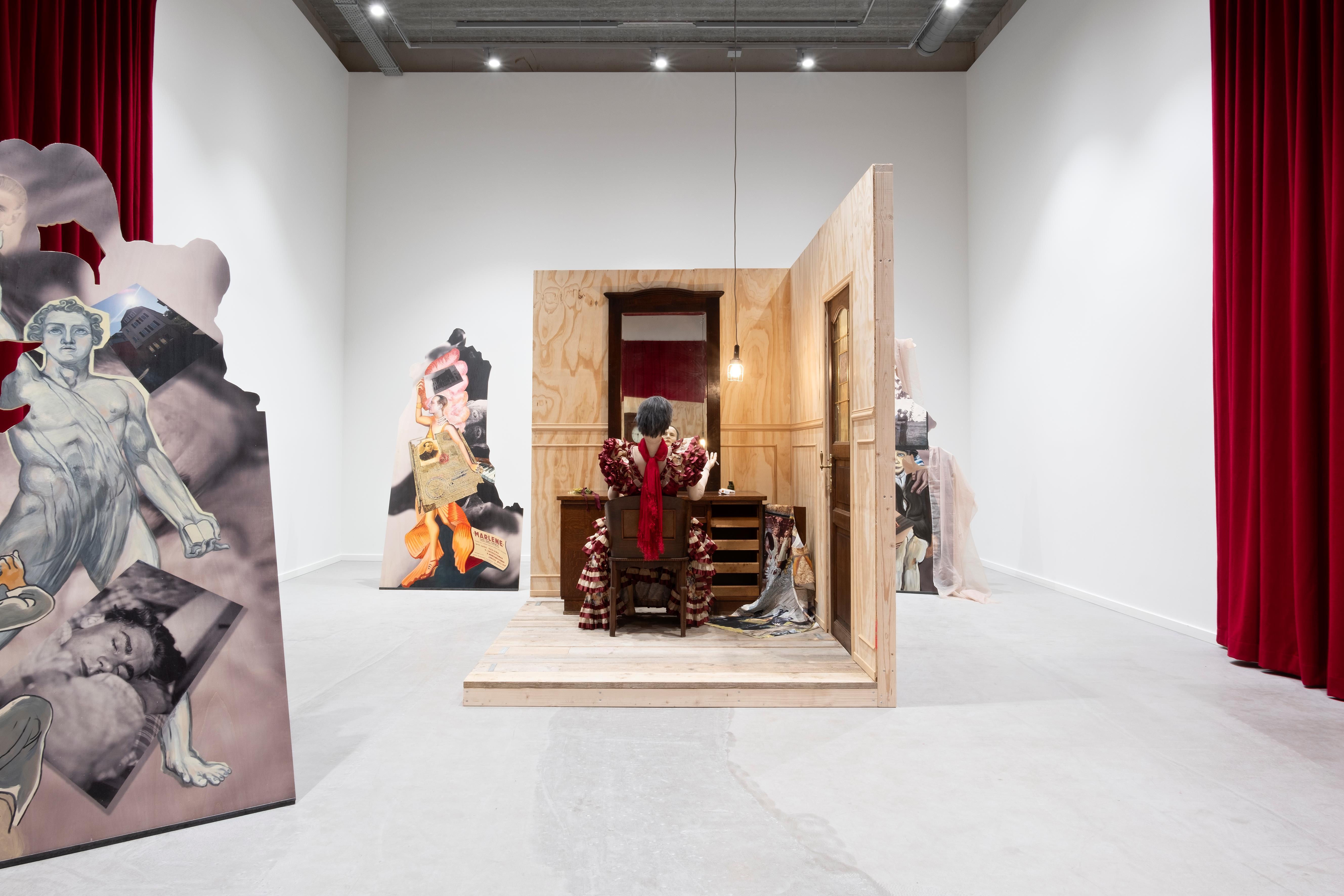 Imperio's Boudoir, Mikołaj Sobczak (in collaboration with Olik Stawik), 270 cm x 205 cm x 262 cm, 2024