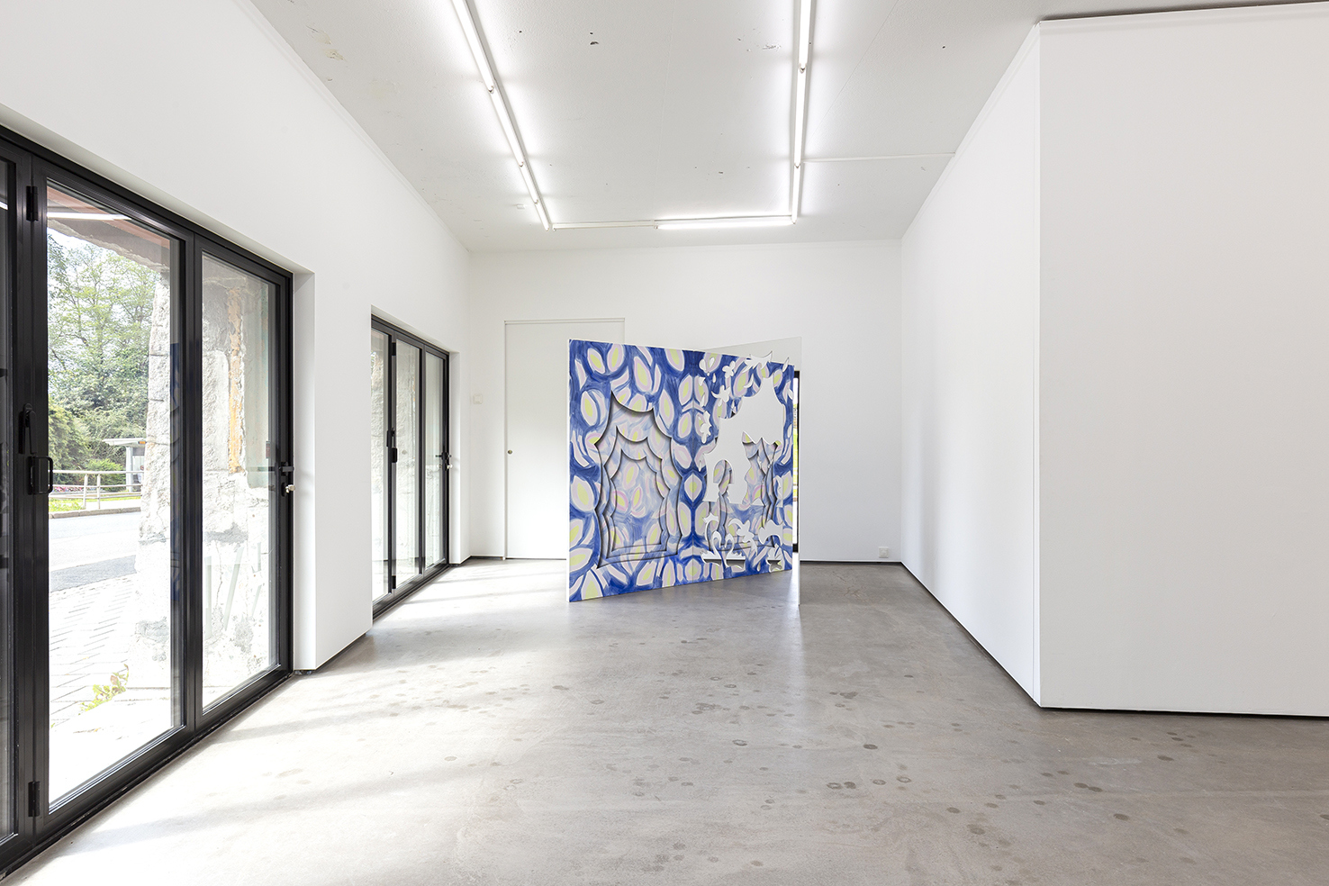 Open window (Night), acrylic on mdd, cut-out mirror, 195 x 129 x 129 cm