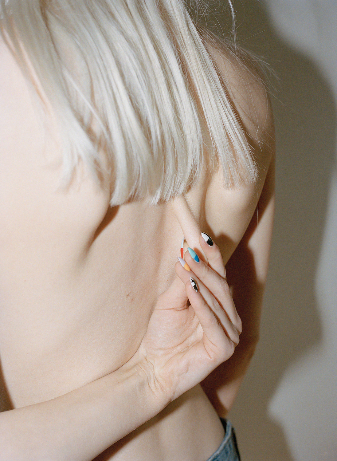 Ronya Hirsma, "Untitled", 2024 (Pigment print, edition of 5 + 2 AP, 100 x 73 cm).