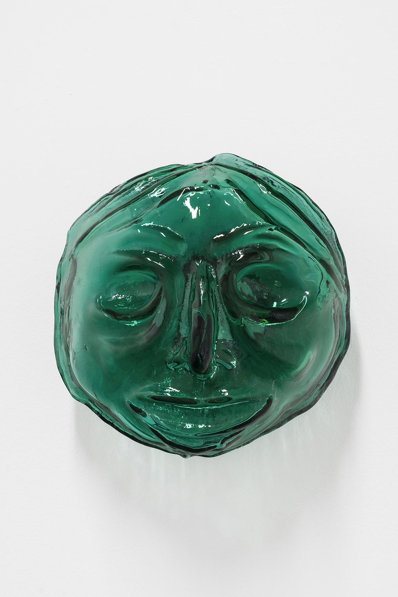 Olof Marsja, "Melting Pot Green", 2024 (Glass, aluminium, 30 x 30 x 20 cm).