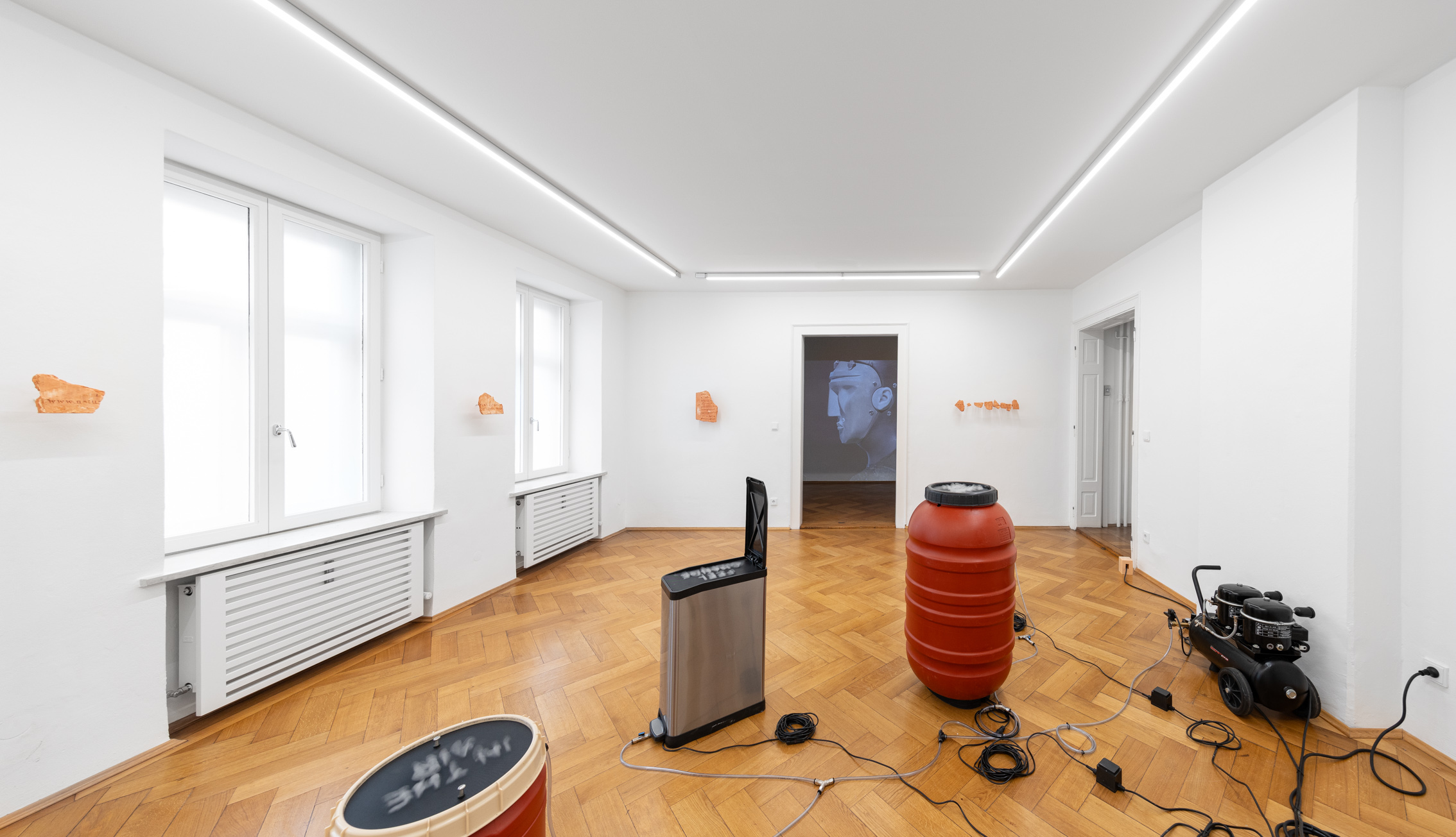 Installation view, Lennart Lahuis & Paul Valentin: Solid Currents, Britta Rettberg Munich, 2024.