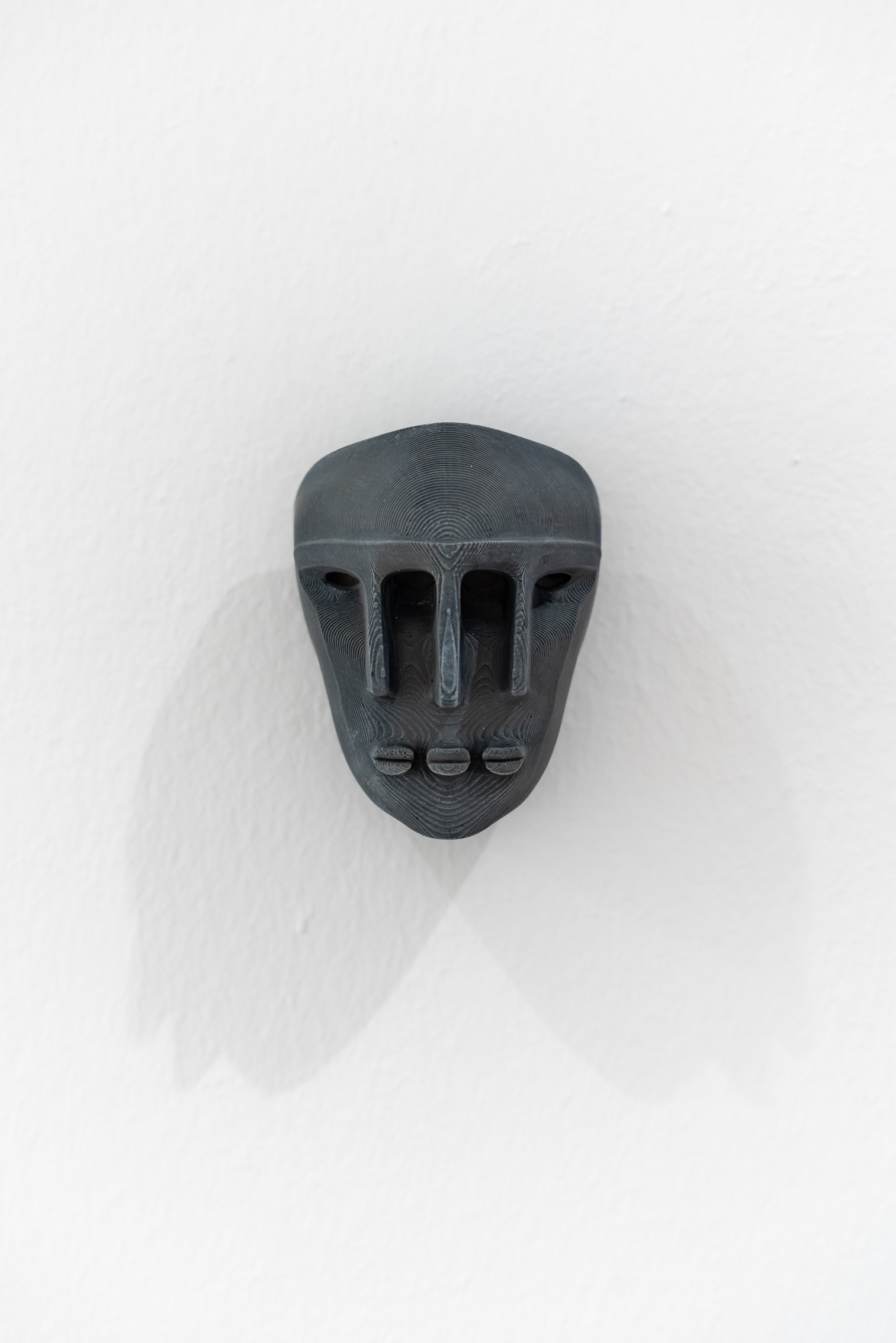 Paul Valentin, "Nagual", 2024, PETG, PLA, citadel technical wash, uniquely painted by the artist, 10 x 8 x 5,5 cm.