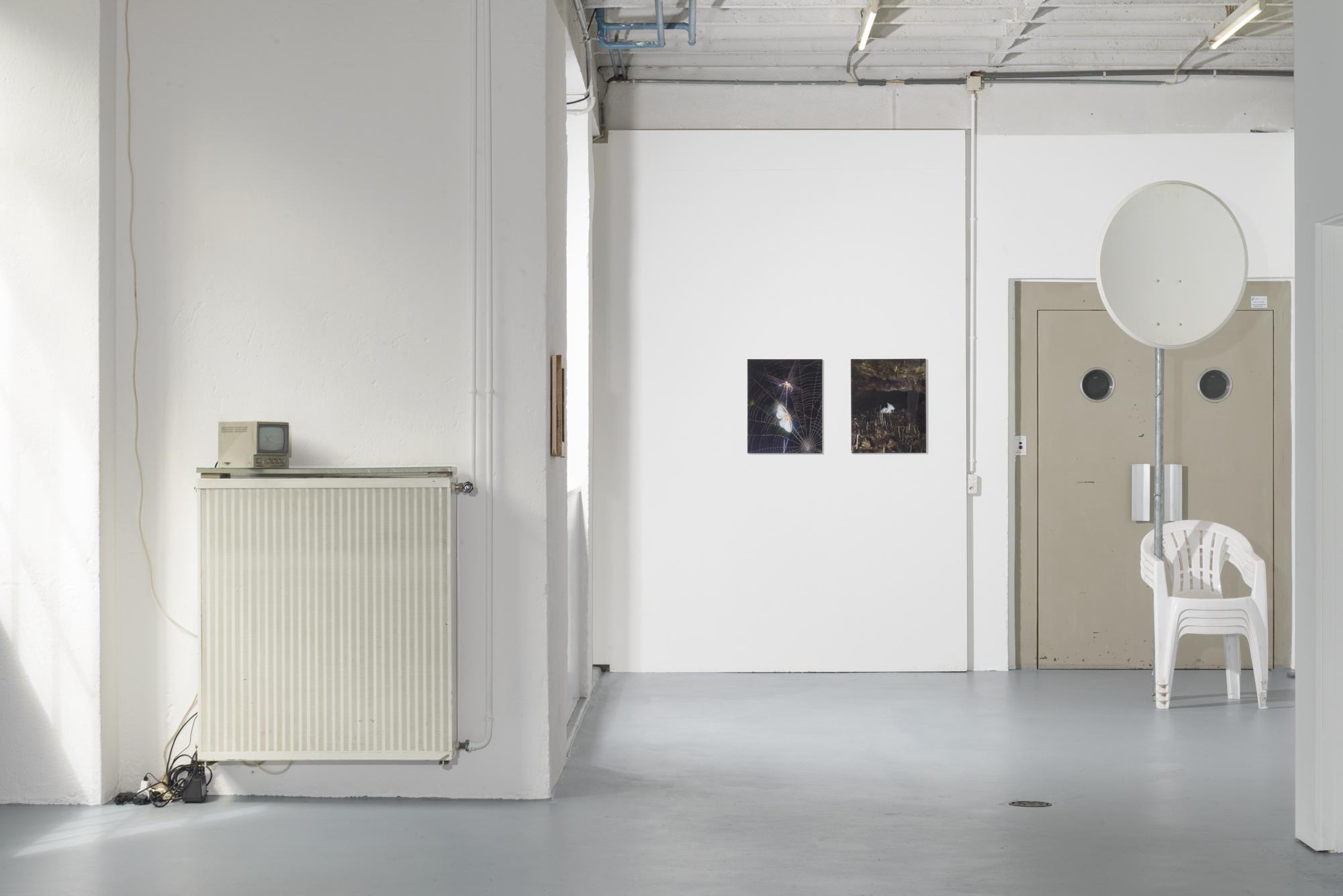 Exhibition view, « Upon Onda », Yvan Alvarez & Dylan Hausthor at Standard/Deluxe, Lausanne, 2024 / Photo : YAL / Courtesy : the artists and Standard/Deluxe